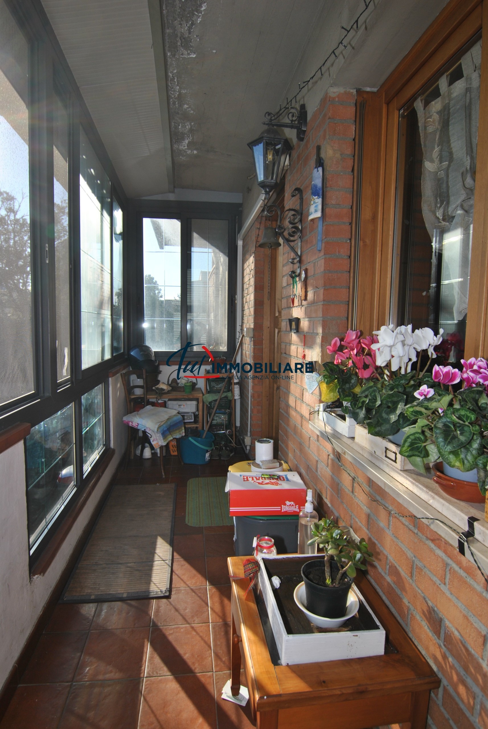 Immagine 3 di Casa bifamiliare in vendita  in Via F. Rontini 10 a Livorno