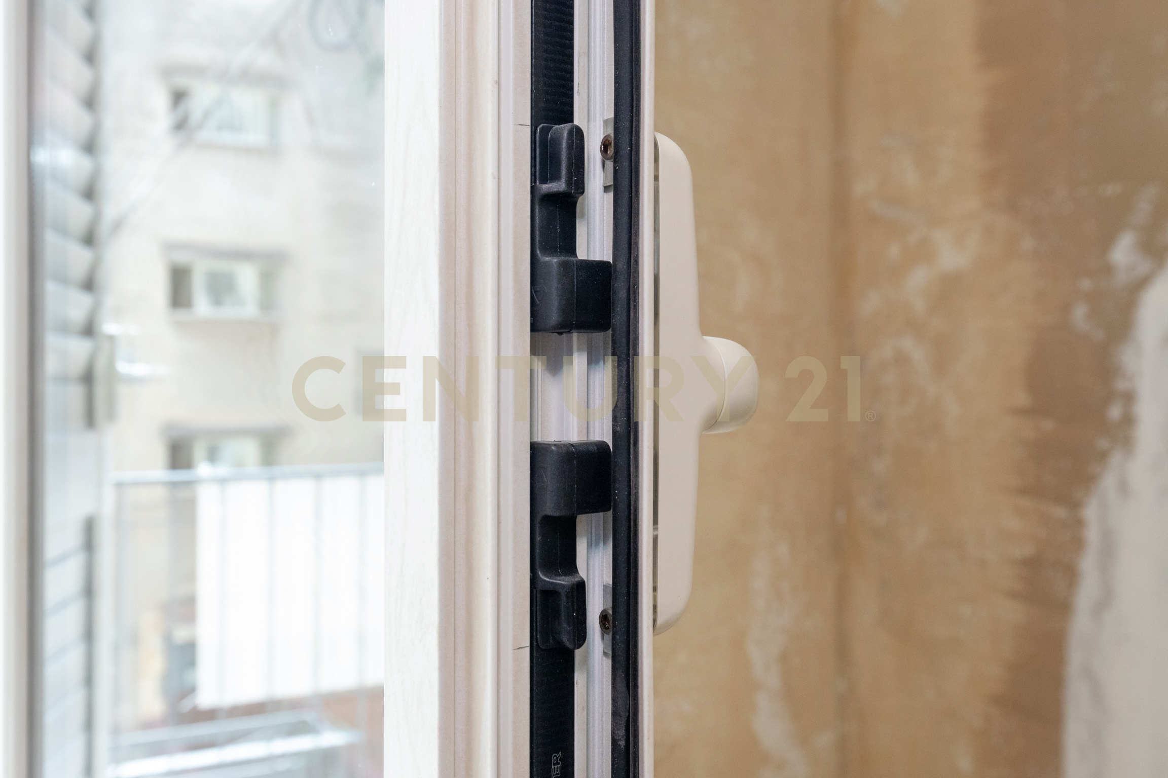 Immagine 15 di Quadrilocale in vendita  in Via dell'Adamello 17 a Catania