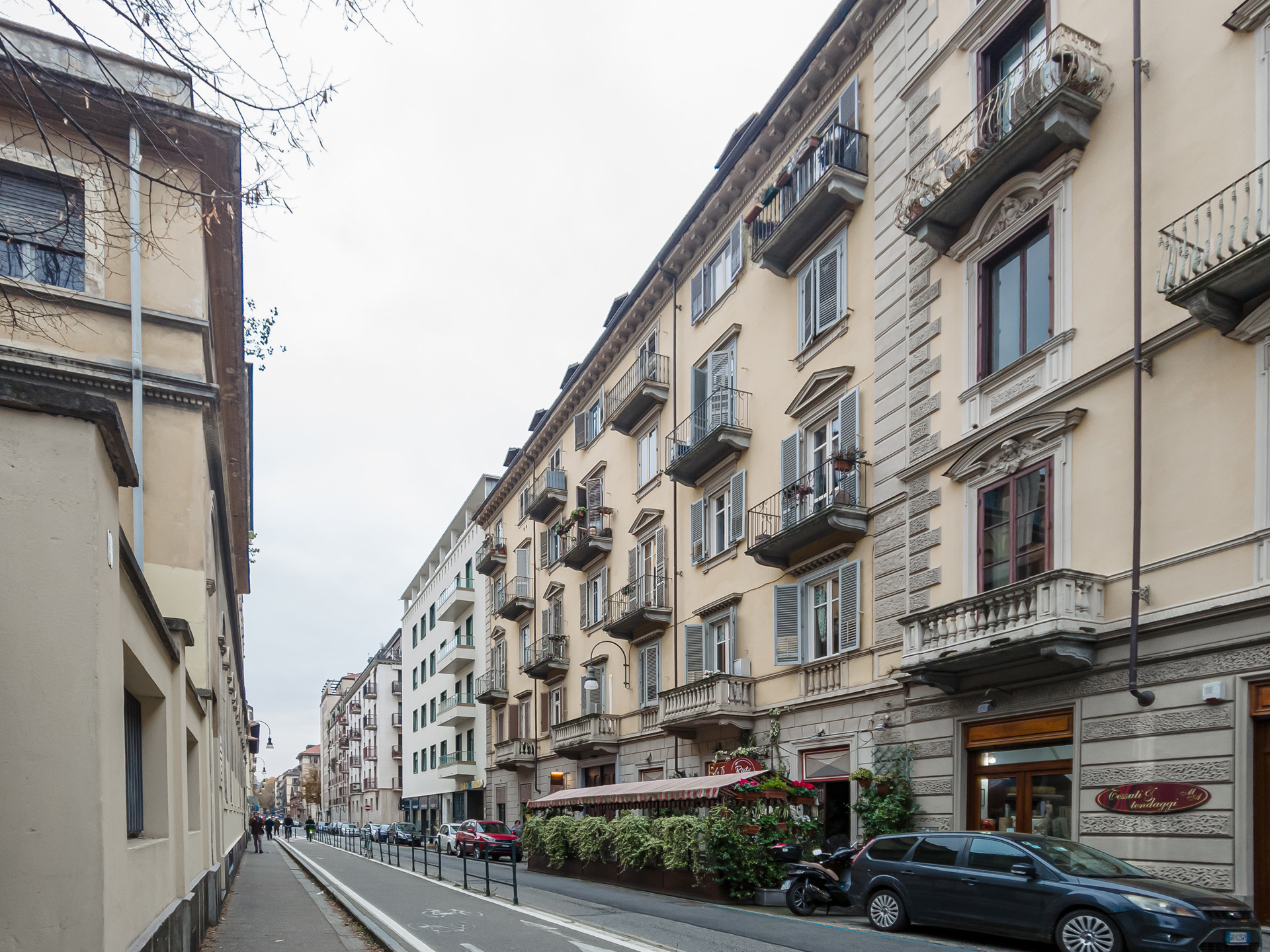 Immagine 32 di Bilocale in vendita  in Via Bertola a Torino