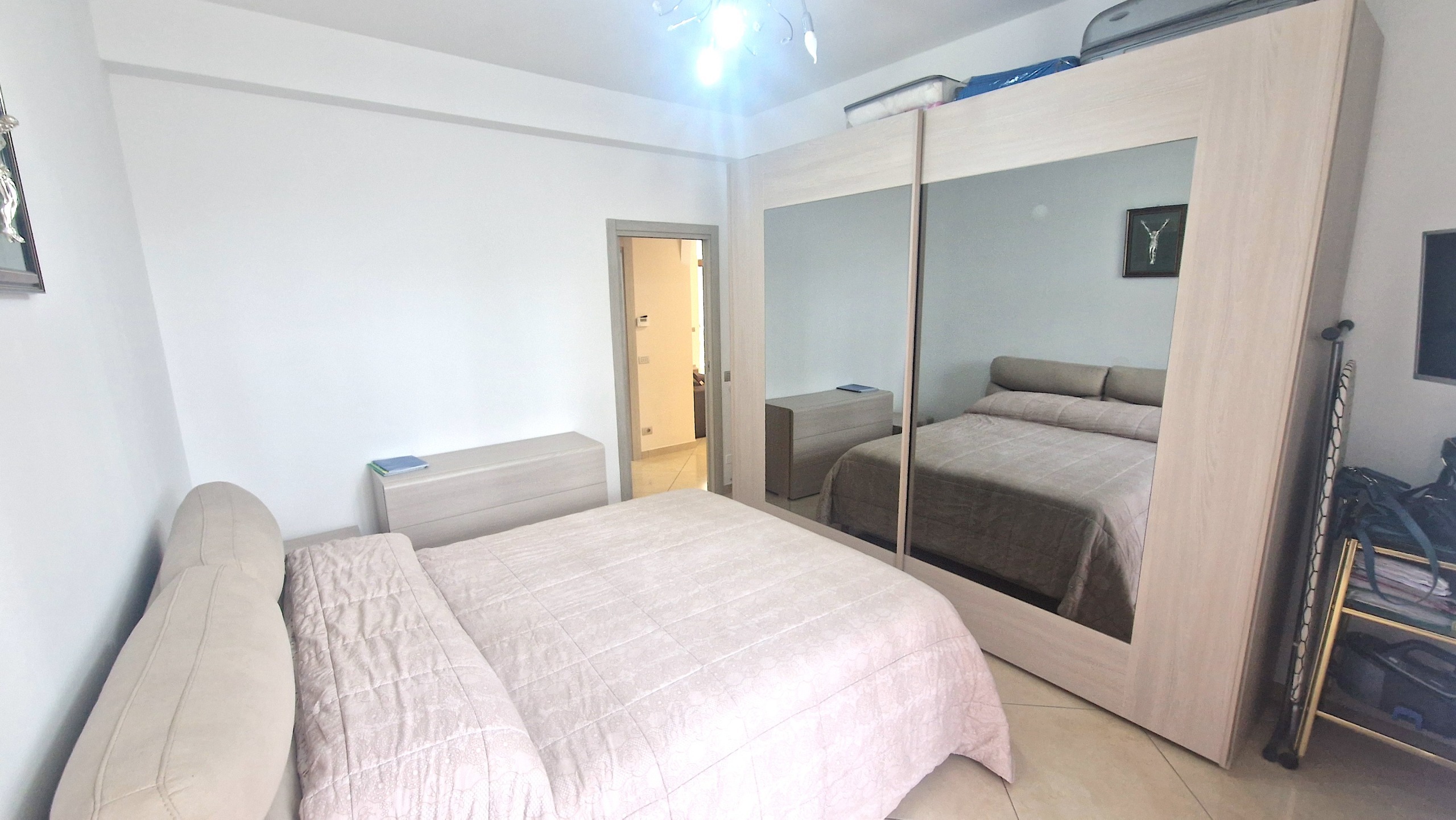 Immagine 25 di Trilocale in vendita  in Piazza Don Luigi Sturzo 4 a Avellino