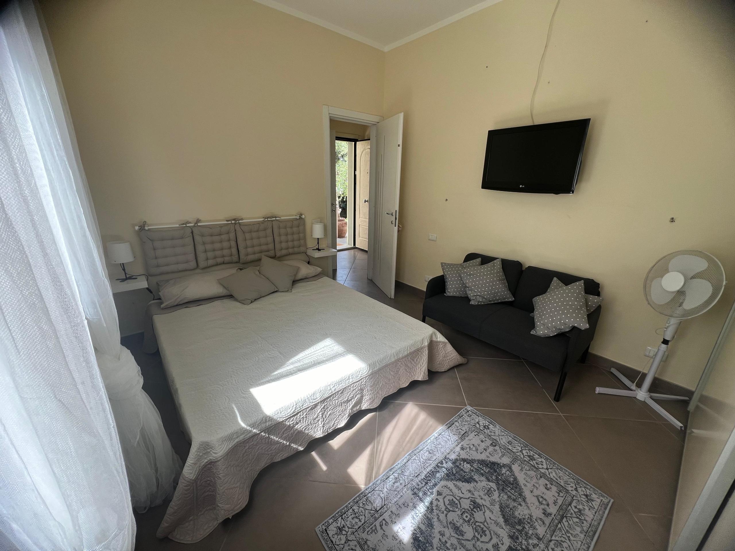 Immagine 9 di Porzione di casa in affitto  a Seravezza