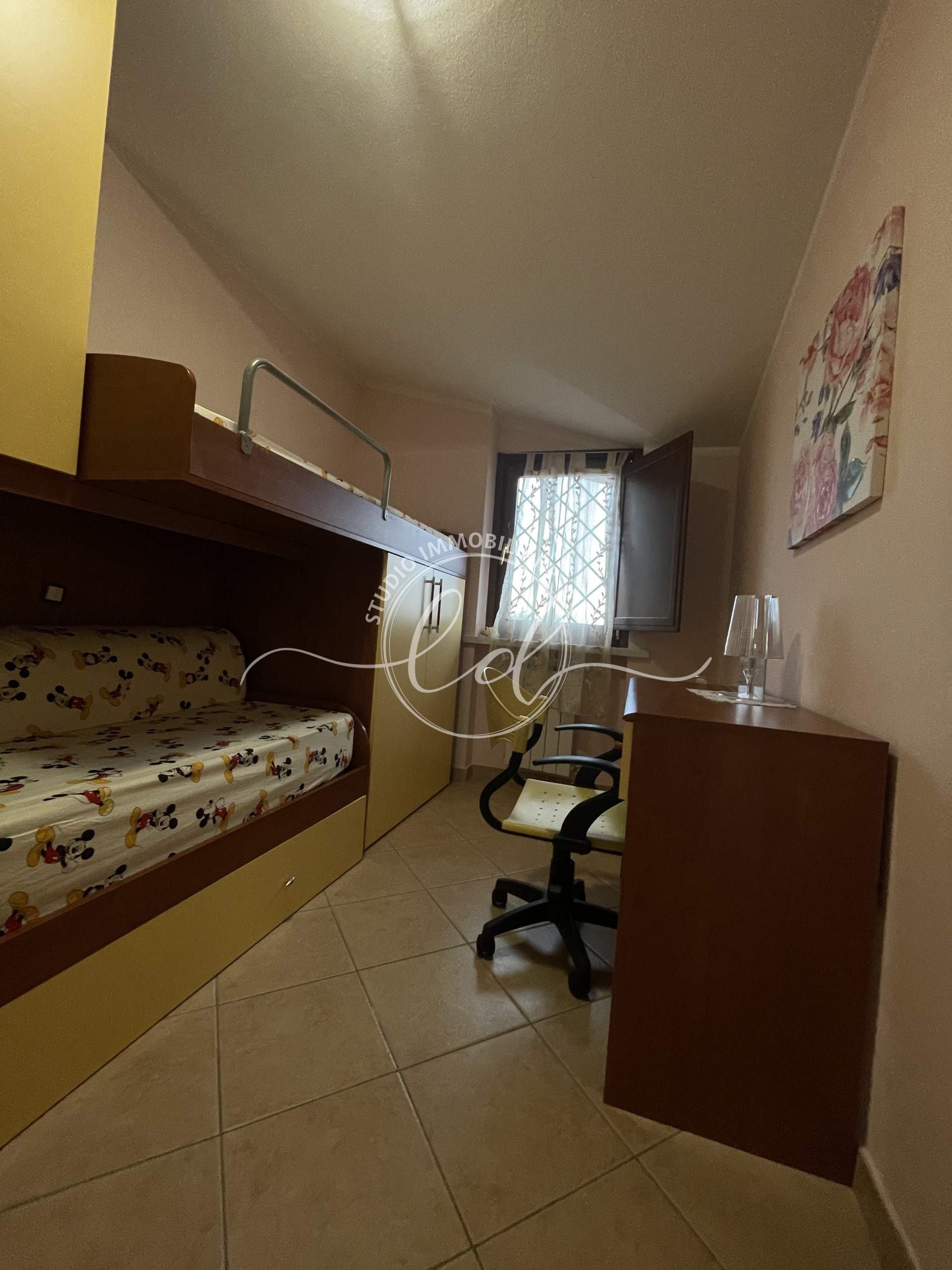 Immagine 17 di Quadrilocale in affitto  a Seravezza