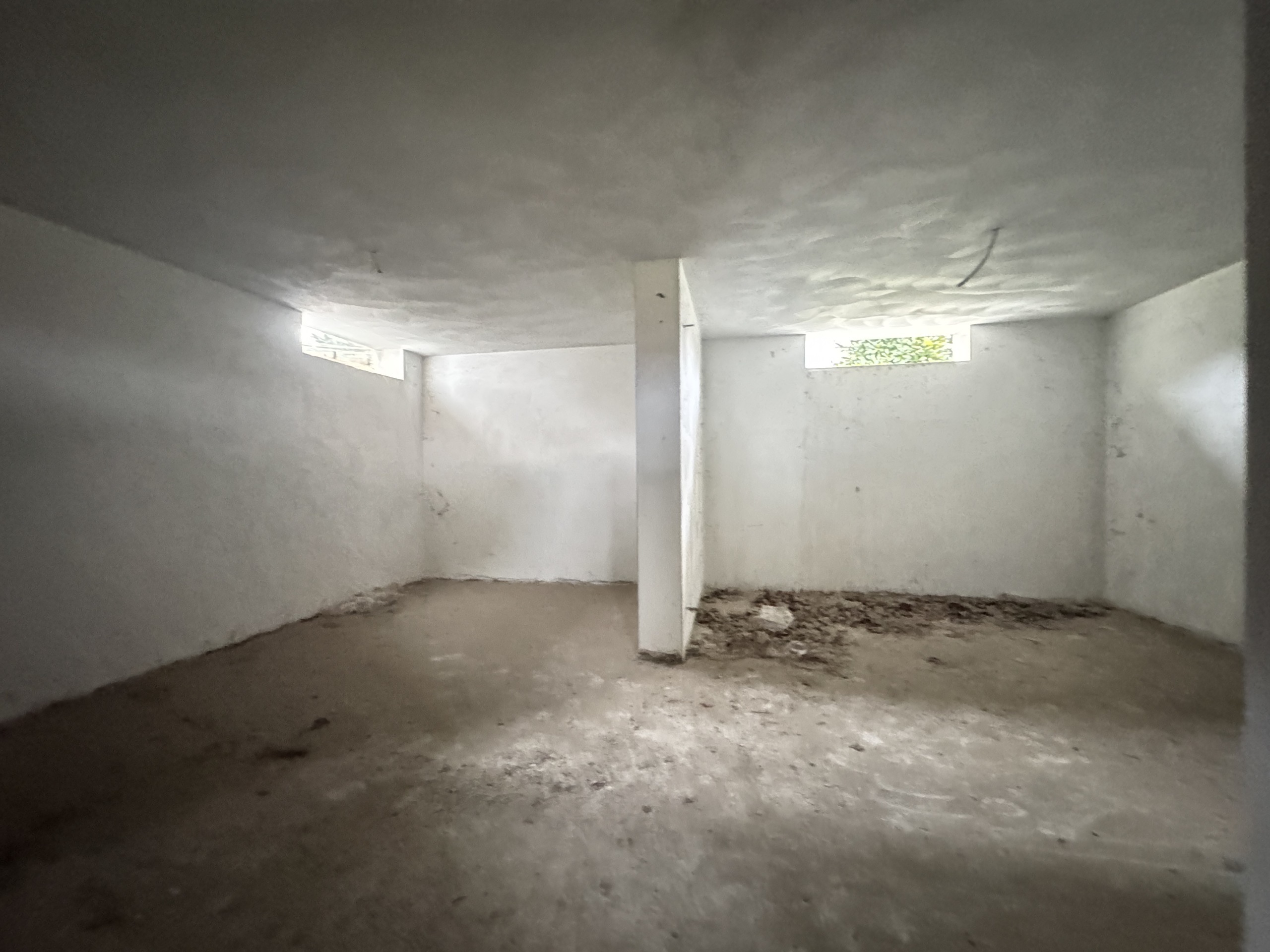 Immagine 38 di Porzione di casa in vendita  a Camaiore