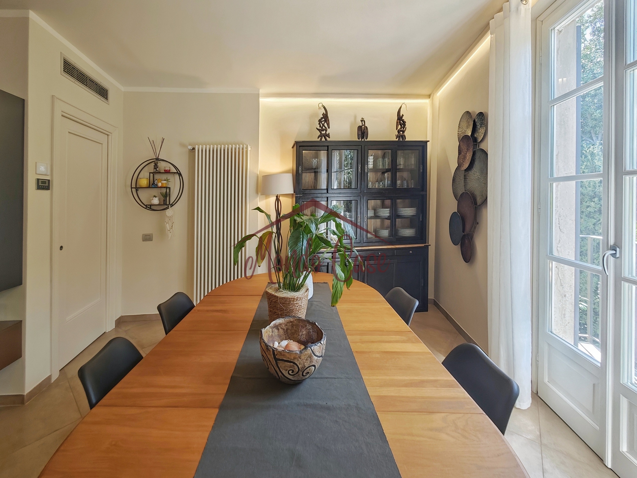 Immagine 14 di Attico in vendita  in Via Bertoloni 2 a Sarzana