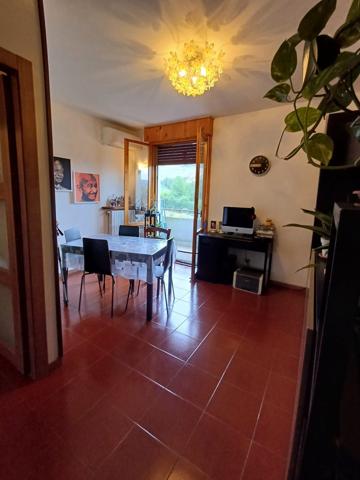 Immagine 6 di Trilocale in vendita  a Traversetolo