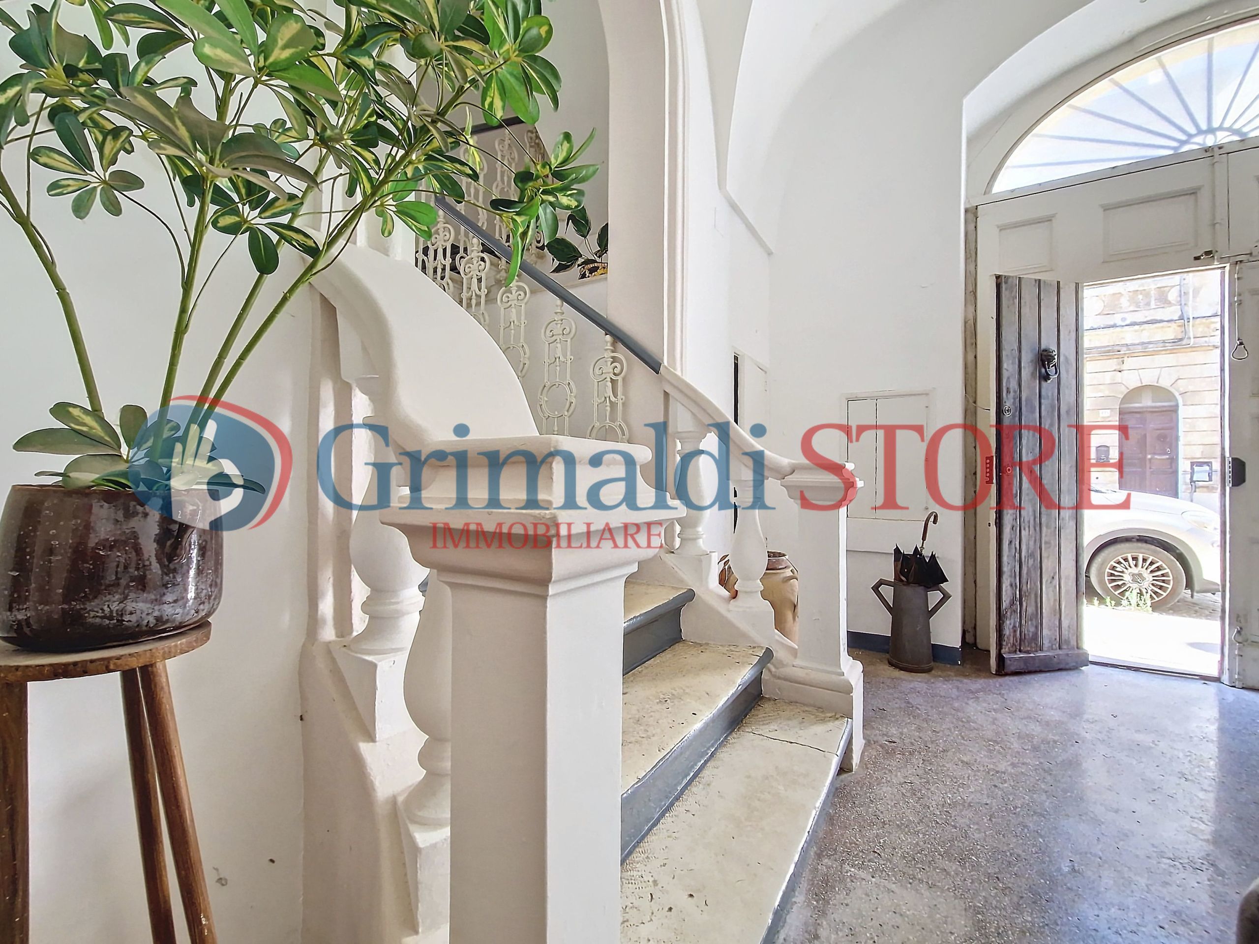 Immagine 7 di Casa indipendente in vendita  a Ostuni