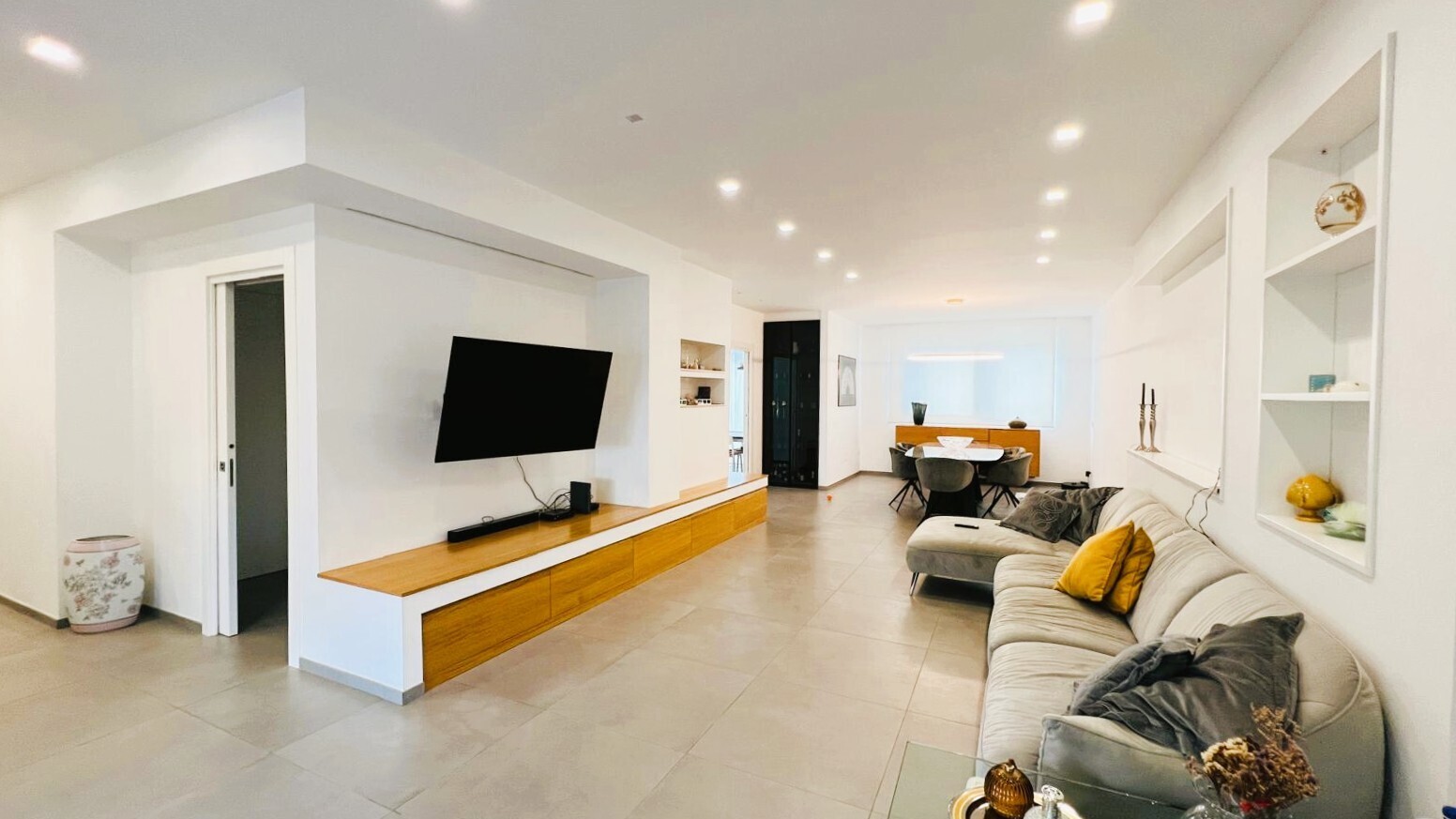 Immagine 12 di Villetta a schiera in vendita  in Via Michele Massari 13 a Lecce