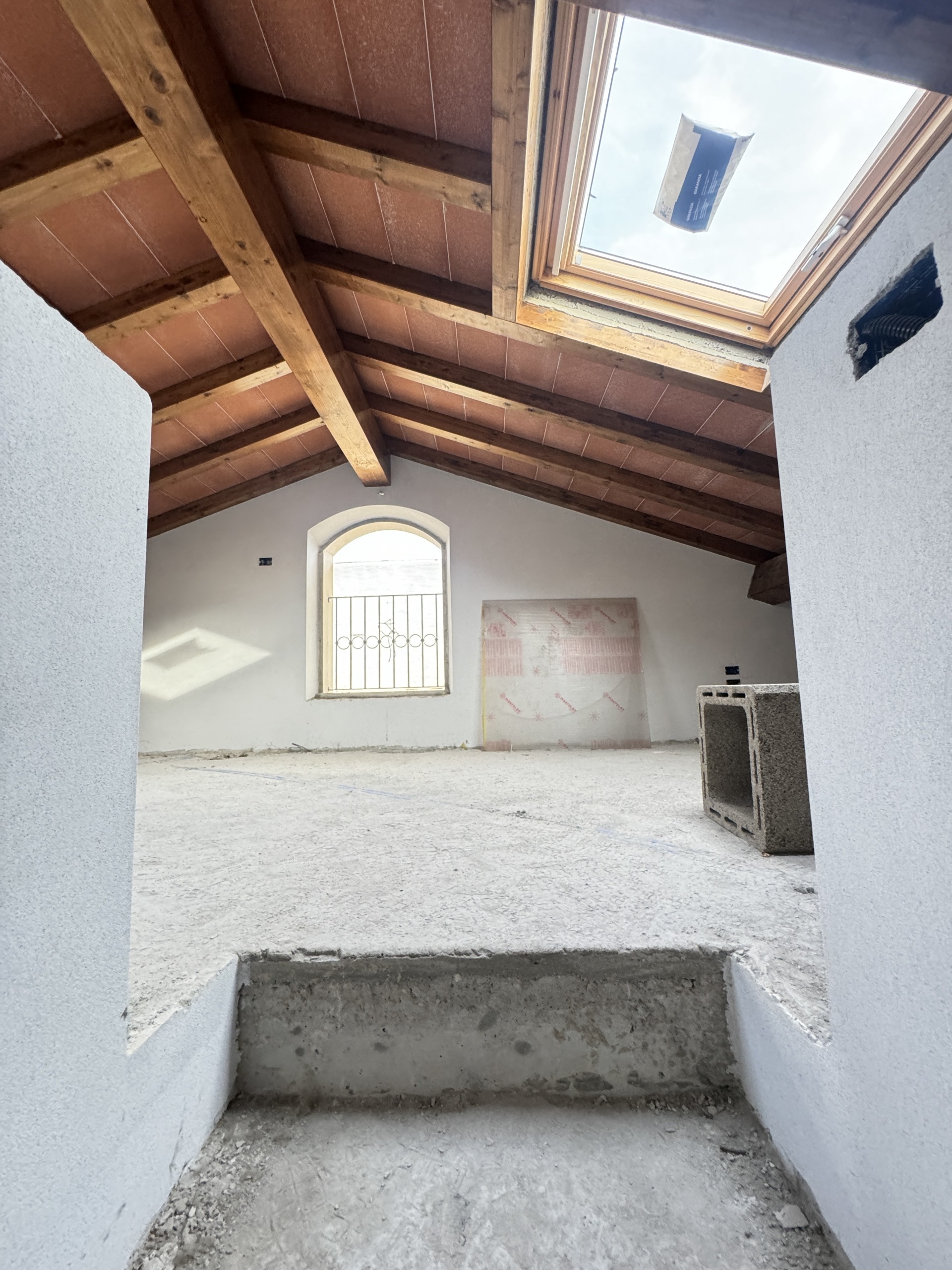 Immagine 50 di Porzione di casa in vendita  a Seravezza