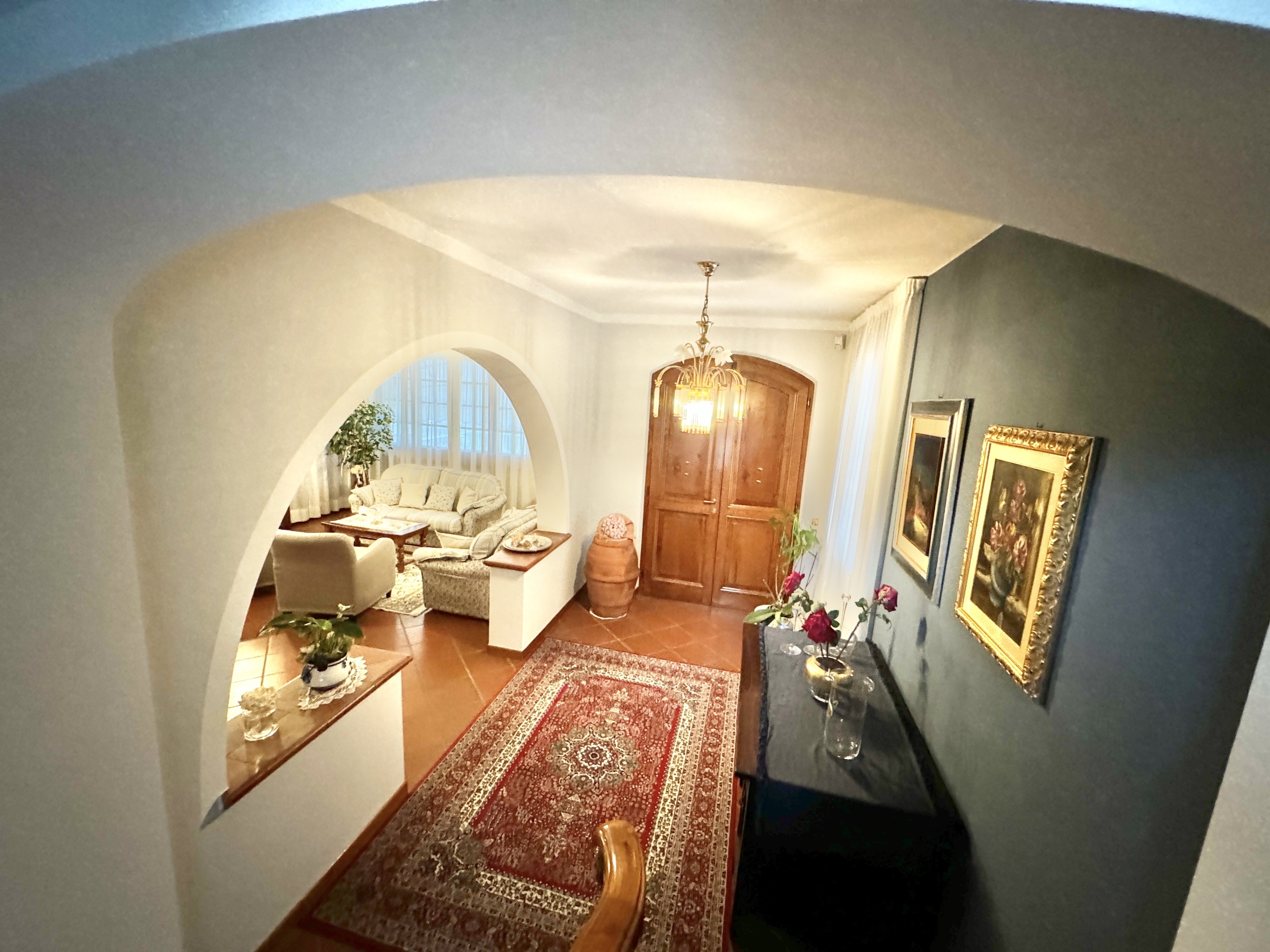 Immagine 18 di Villa in affitto  a Pietrasanta