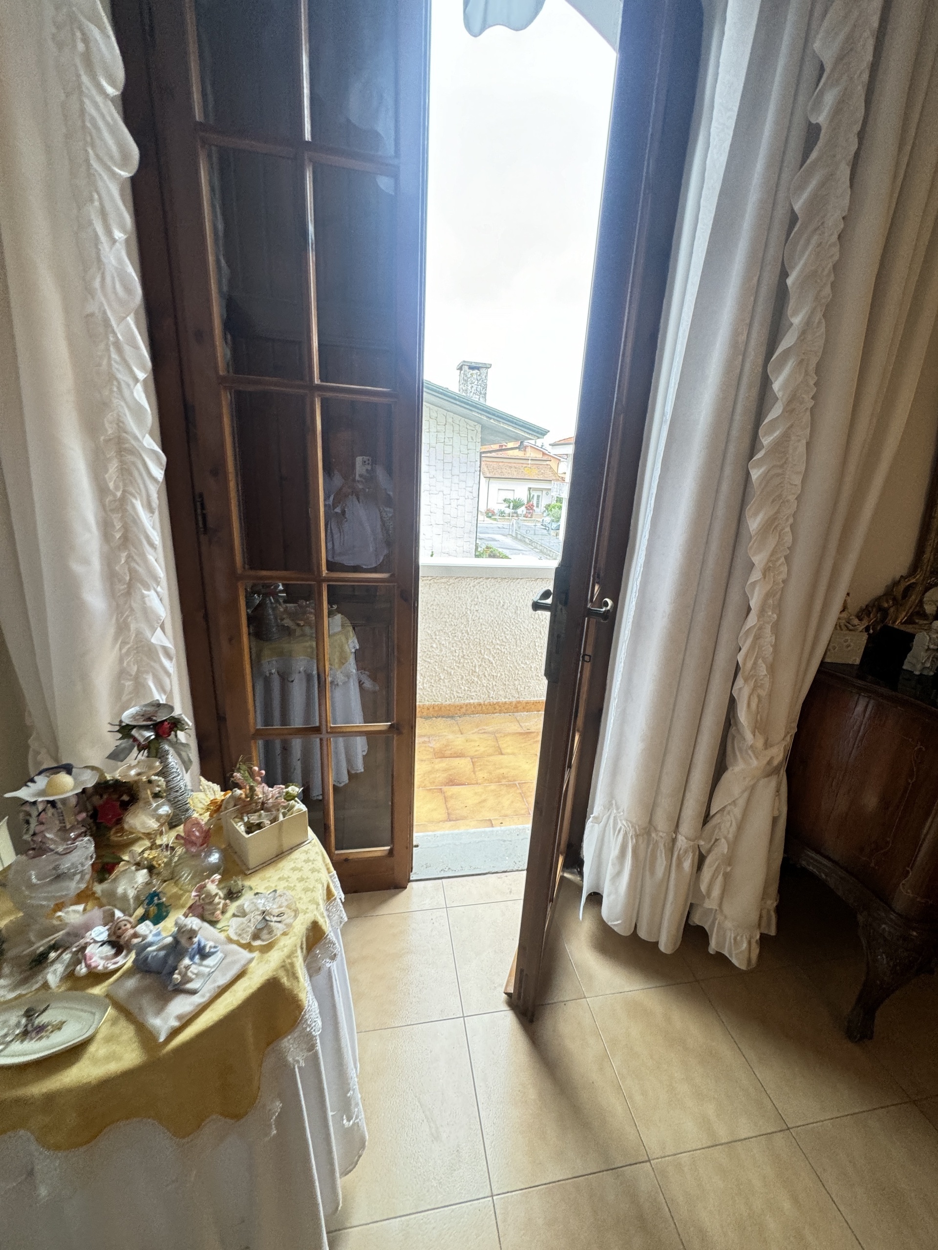 Immagine 40 di Casa indipendente in vendita  a Viareggio