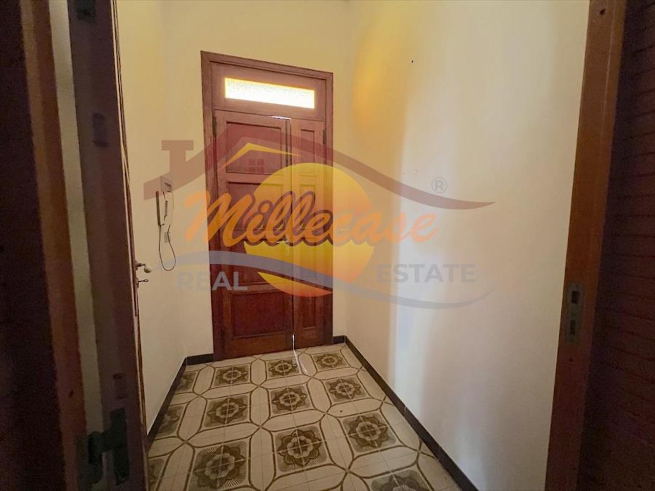 Immagine 25 di Casa bifamiliare in vendita  in Via Blanco a Siracusa