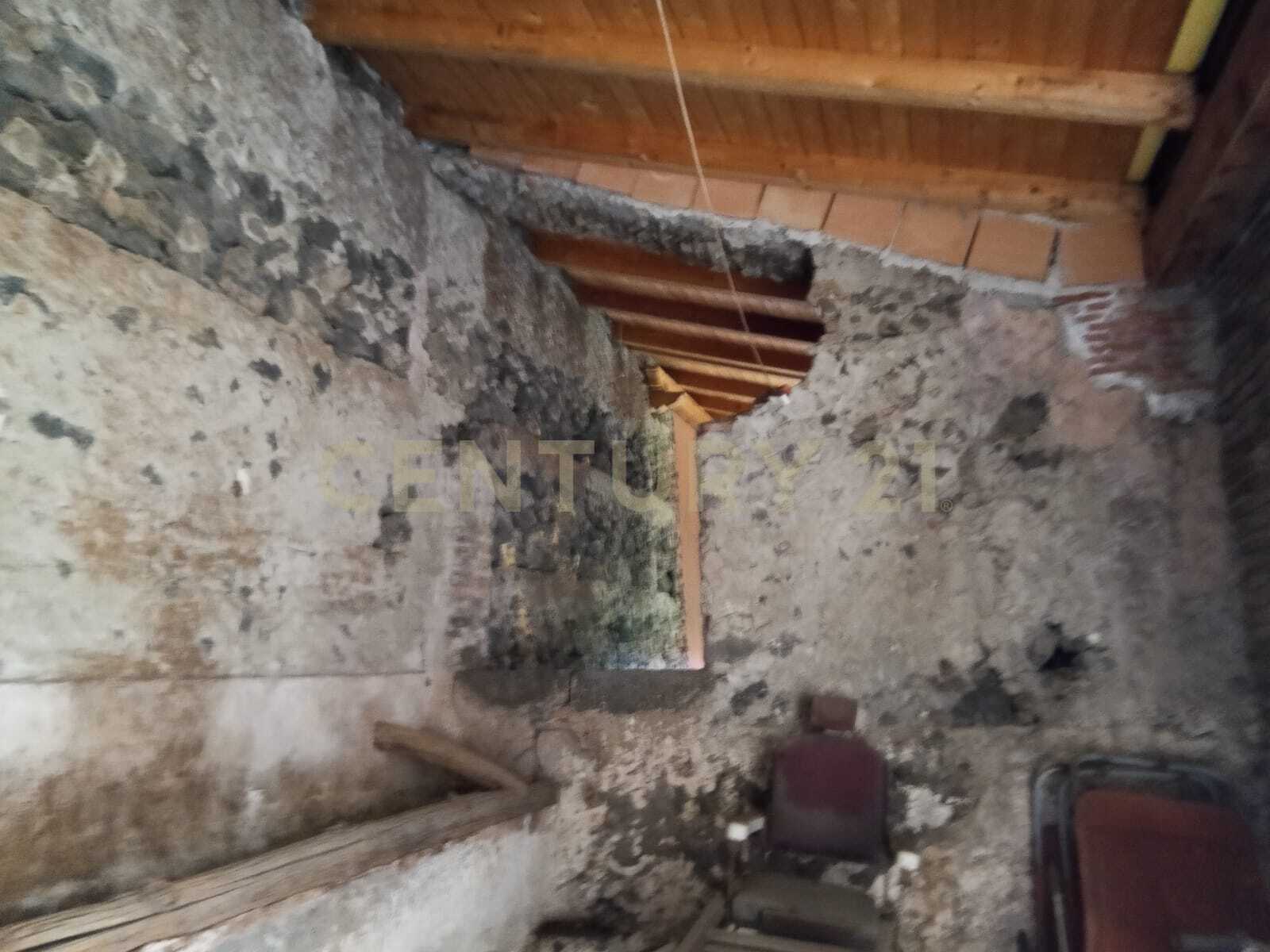 Immagine 81 di Villa in vendita  in Via Calvario 43 a Mascalucia