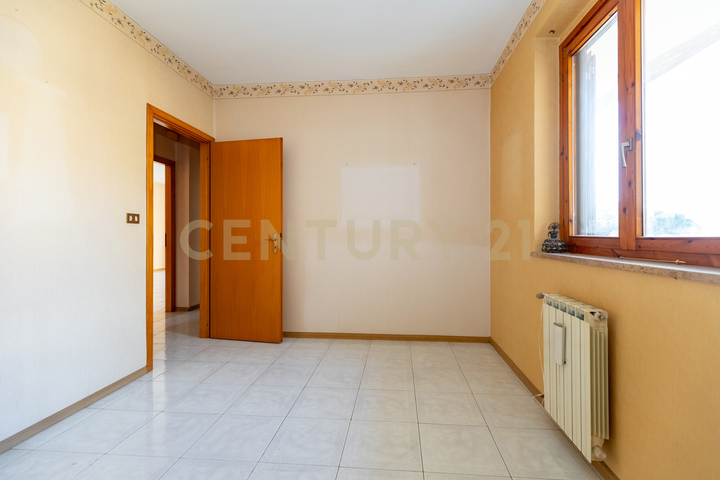 Immagine 39 di Appartamento in vendita  in Via Giovanni Guglielmino 74 a Tremestieri Etneo