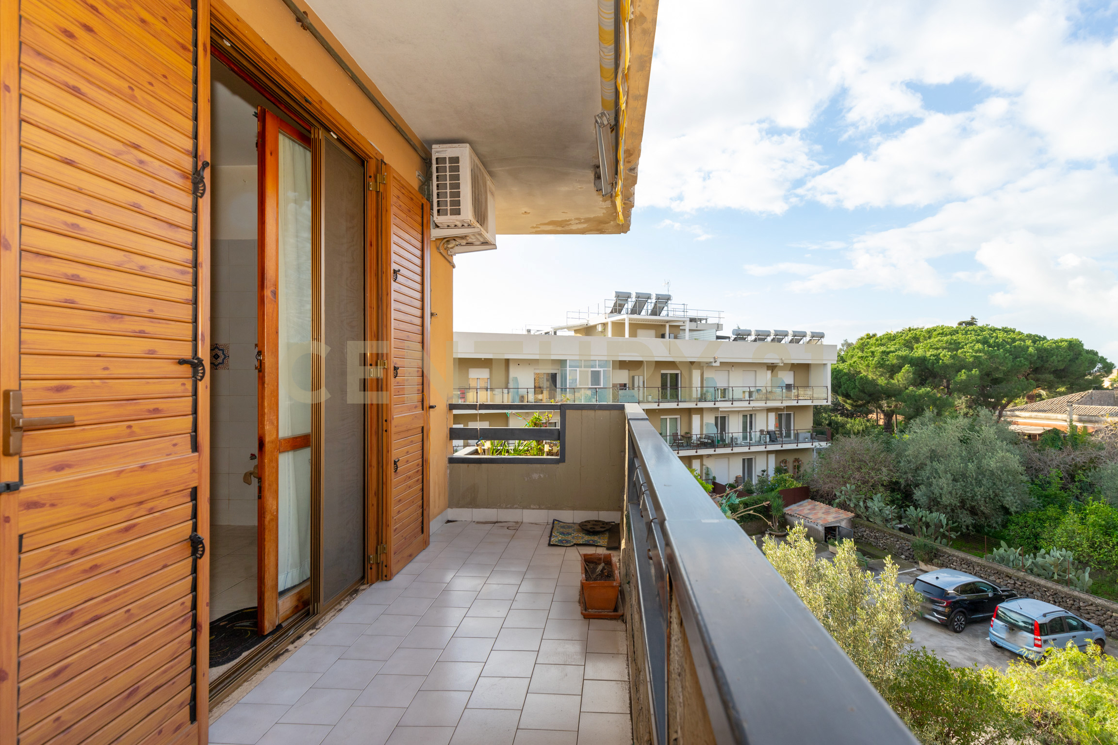 Immagine 49 di Appartamento in vendita  in Via Giovanni Guglielmino 74 a Tremestieri Etneo