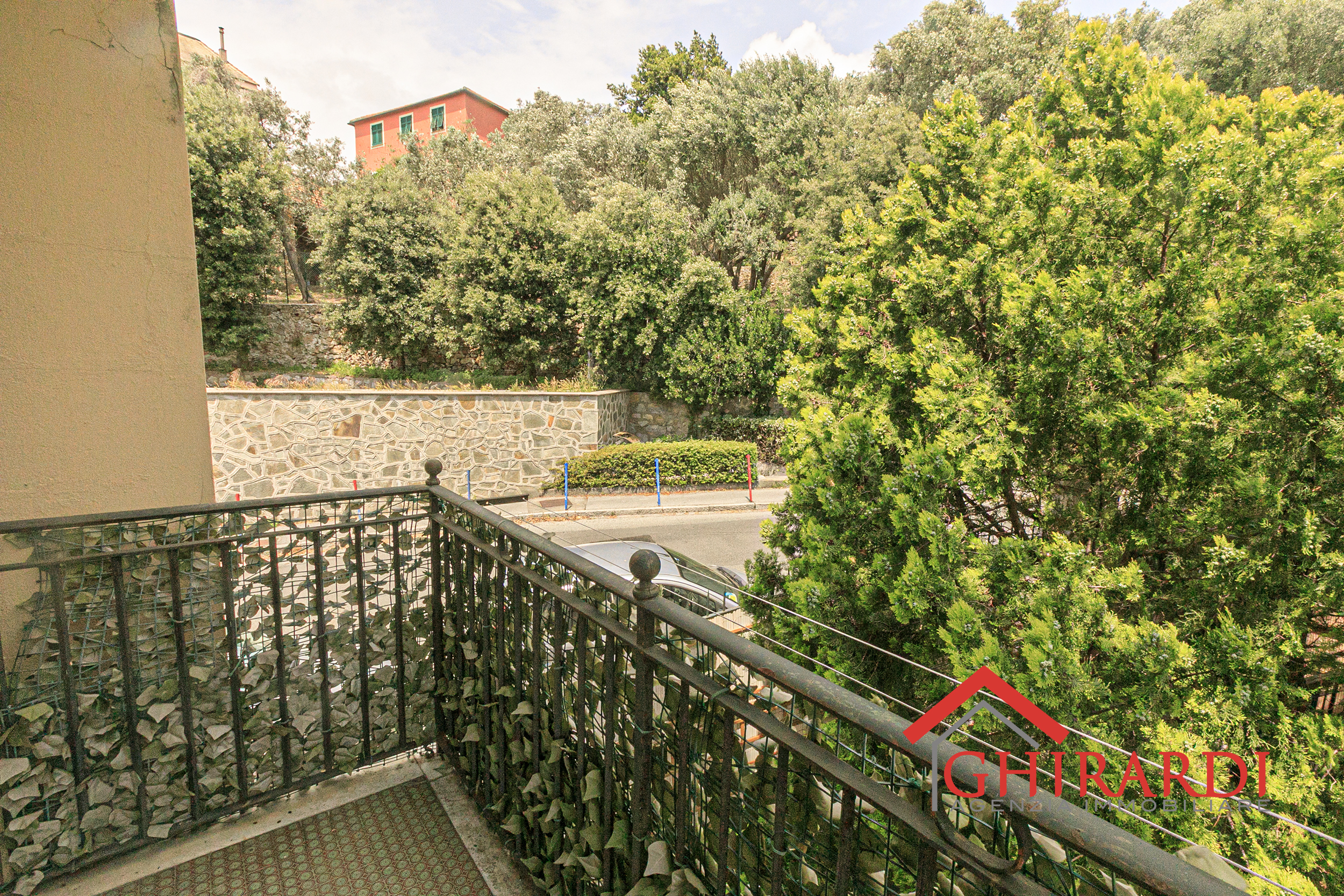 Immagine 27 di Bilocale in affitto  in VIA GIULIO TANINI 47F a Genova