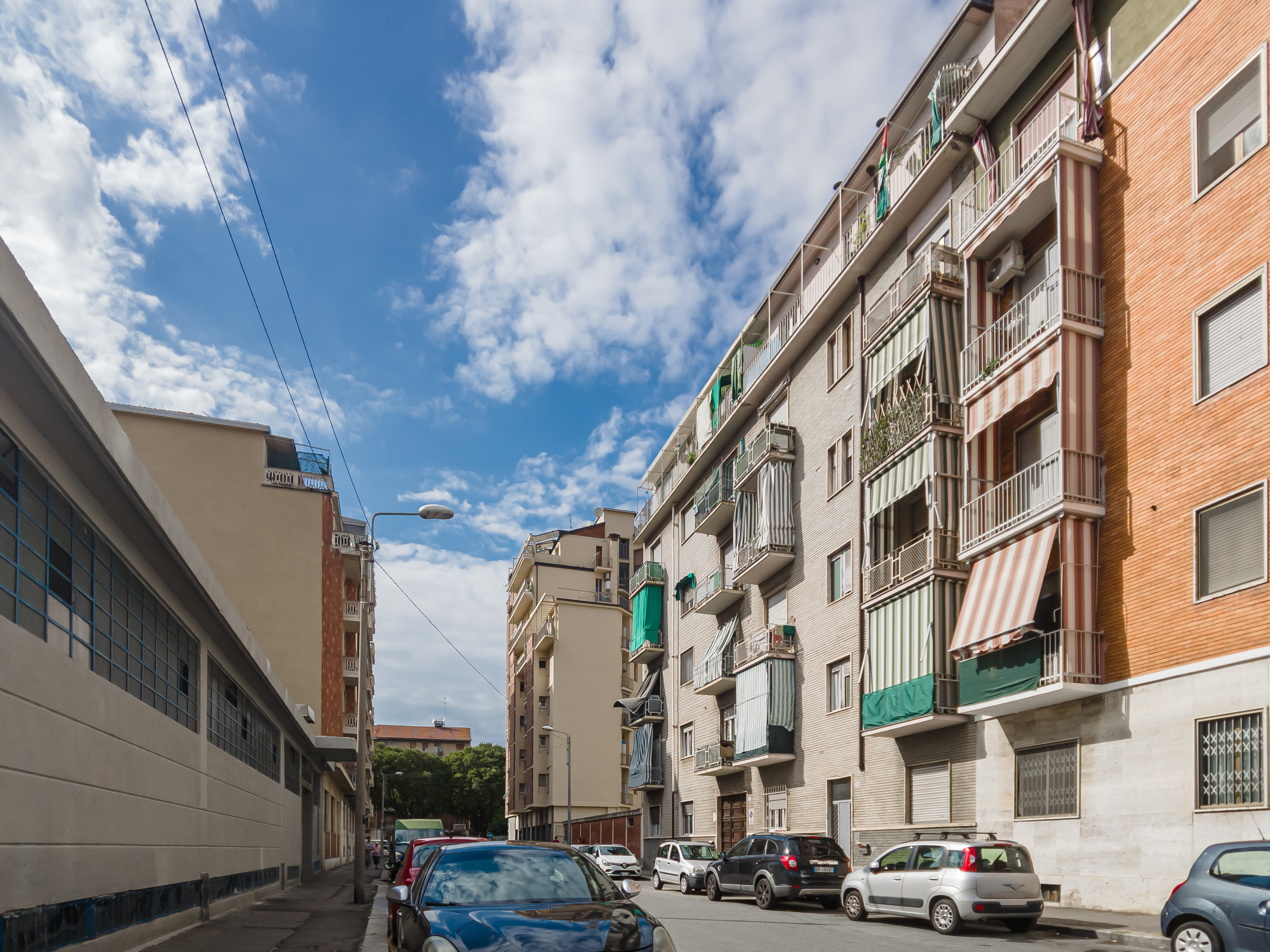 Immagine 18 di Bilocale in vendita  in Via Luigi Goytre a Torino