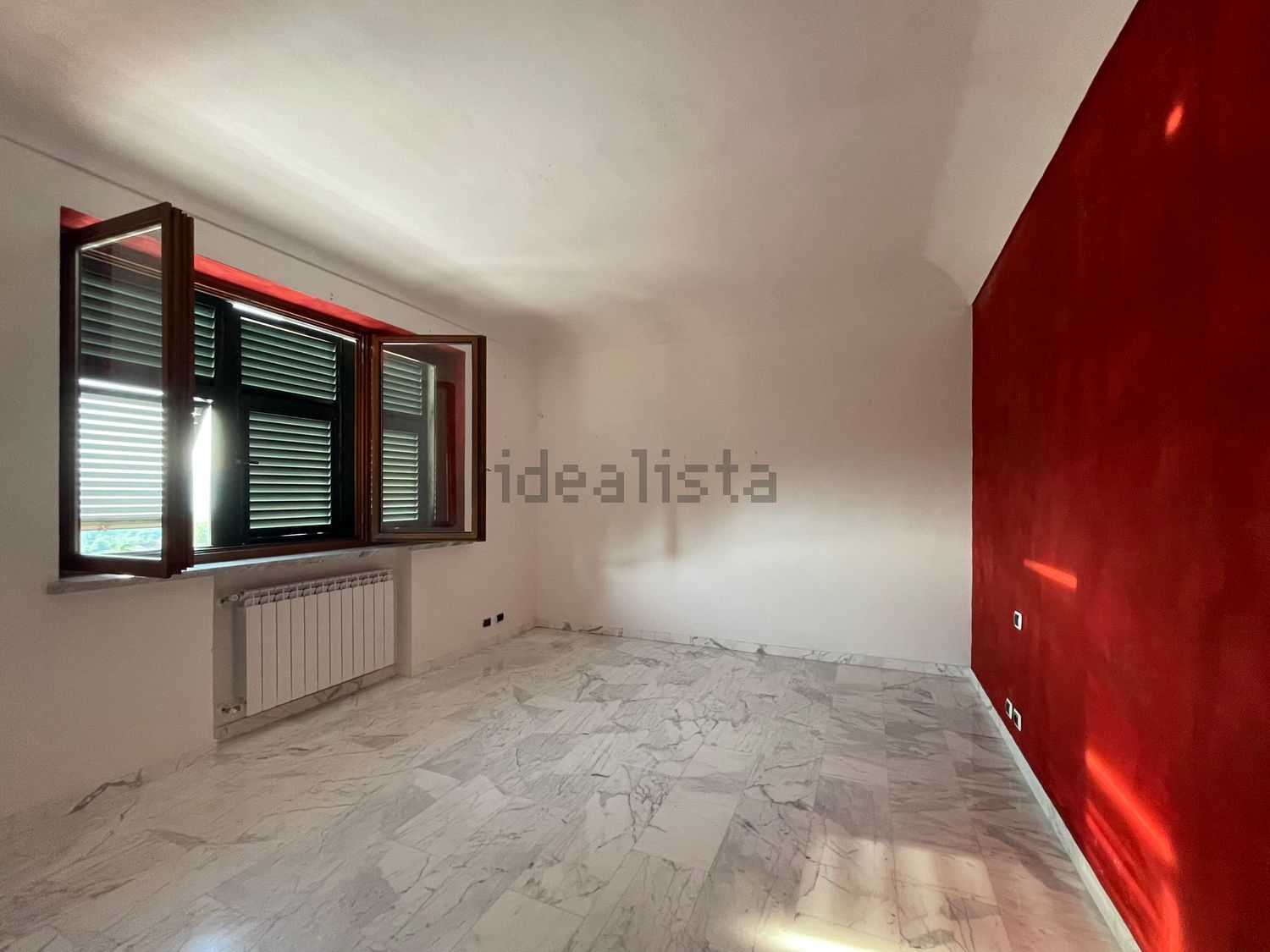 Immagine 27 di Terratetto in vendita  a Sarzana