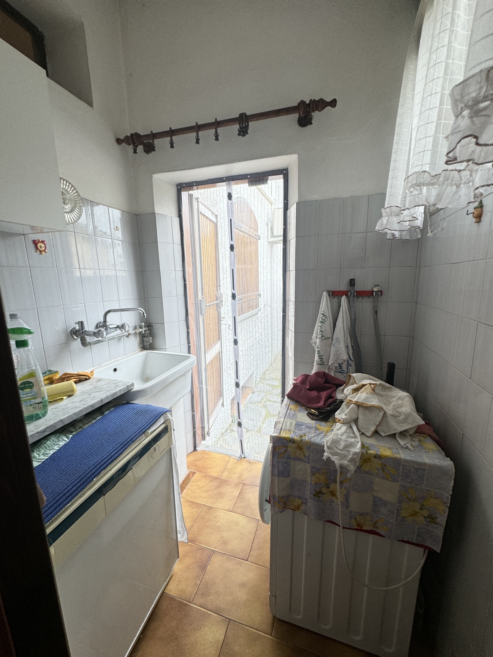 Immagine 18 di Casa indipendente in vendita  a Viareggio