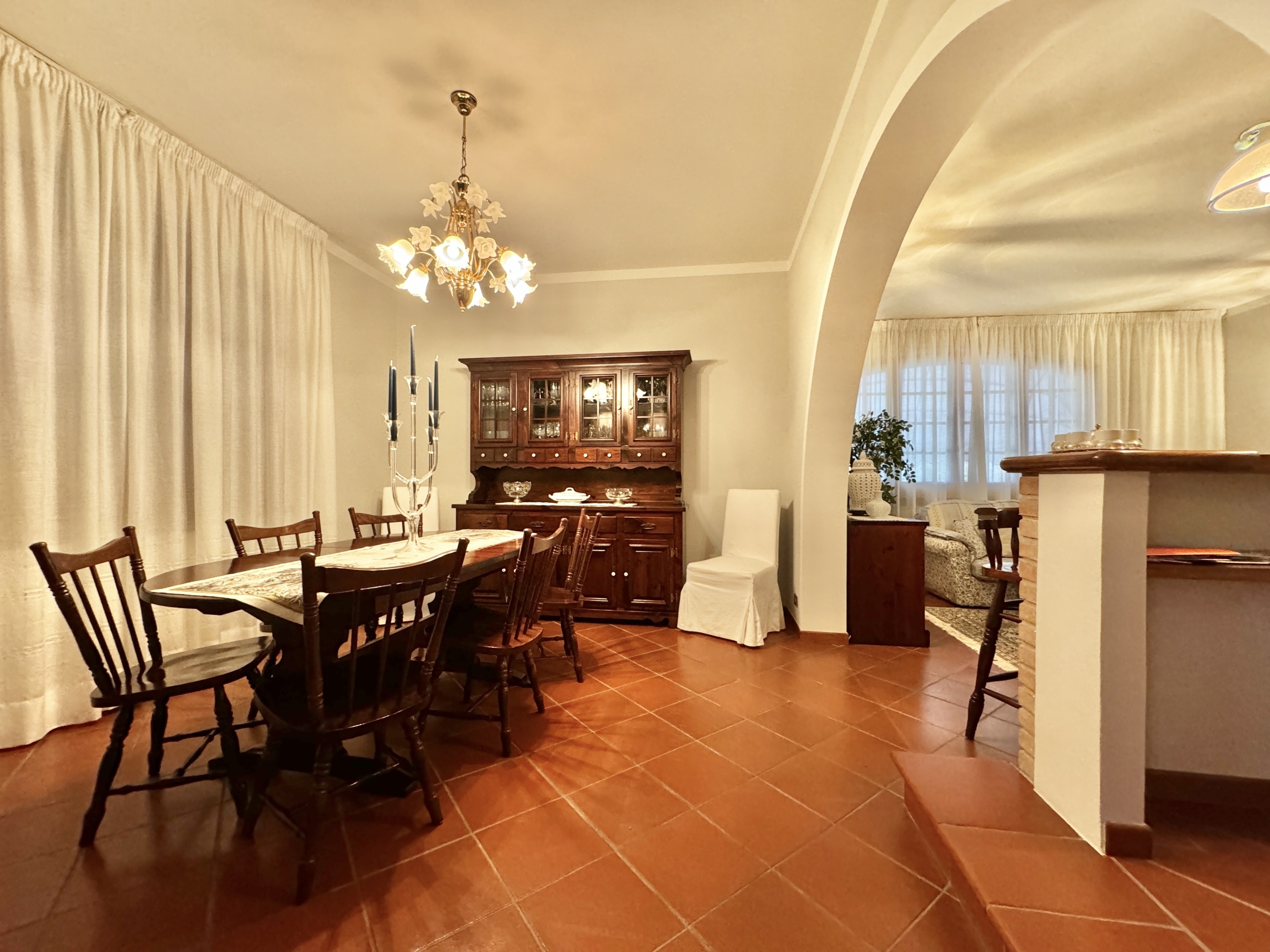 Immagine 7 di Villa in affitto  a Pietrasanta