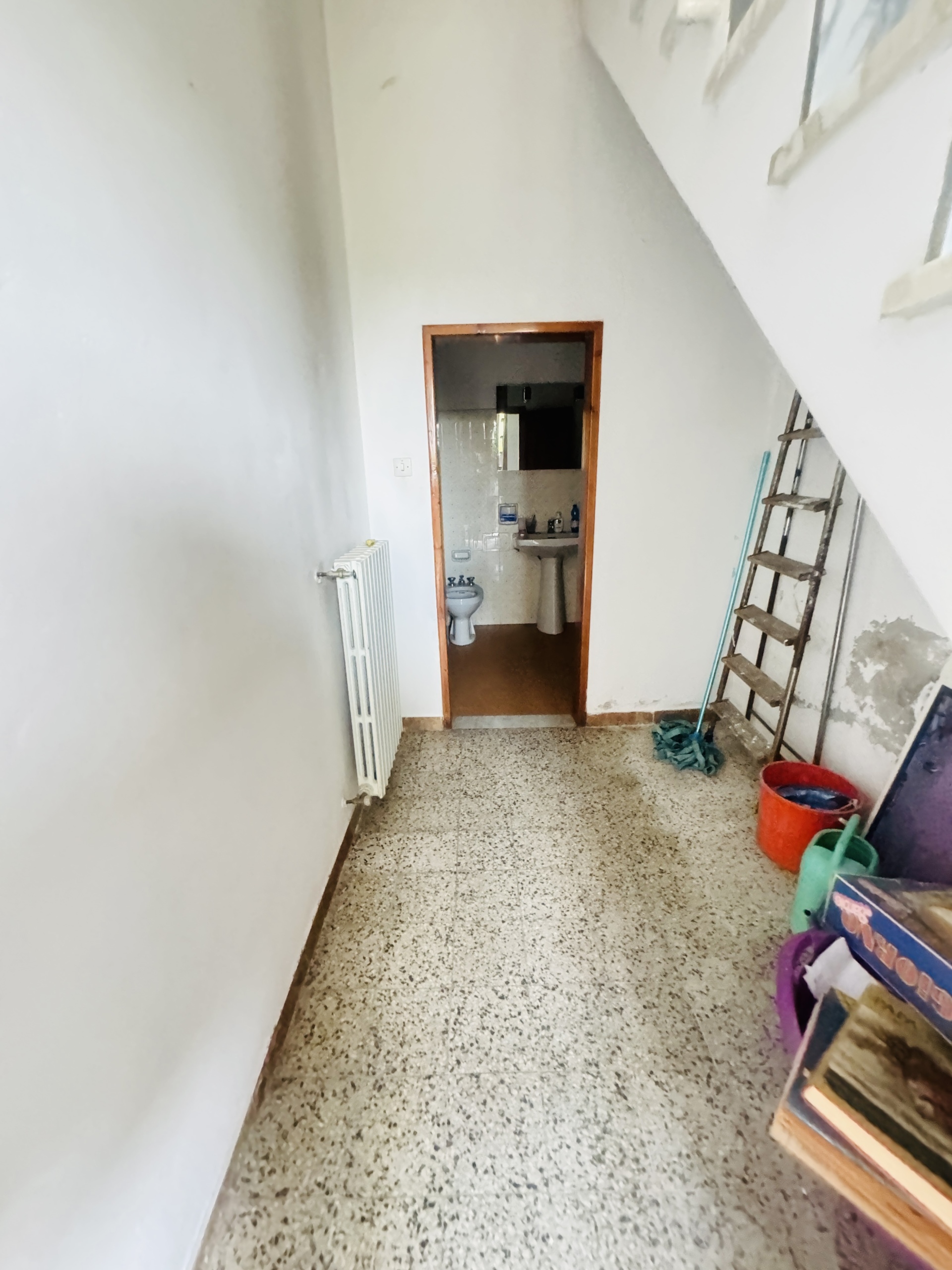 Immagine 13 di Porzione di casa in vendita  a Seravezza