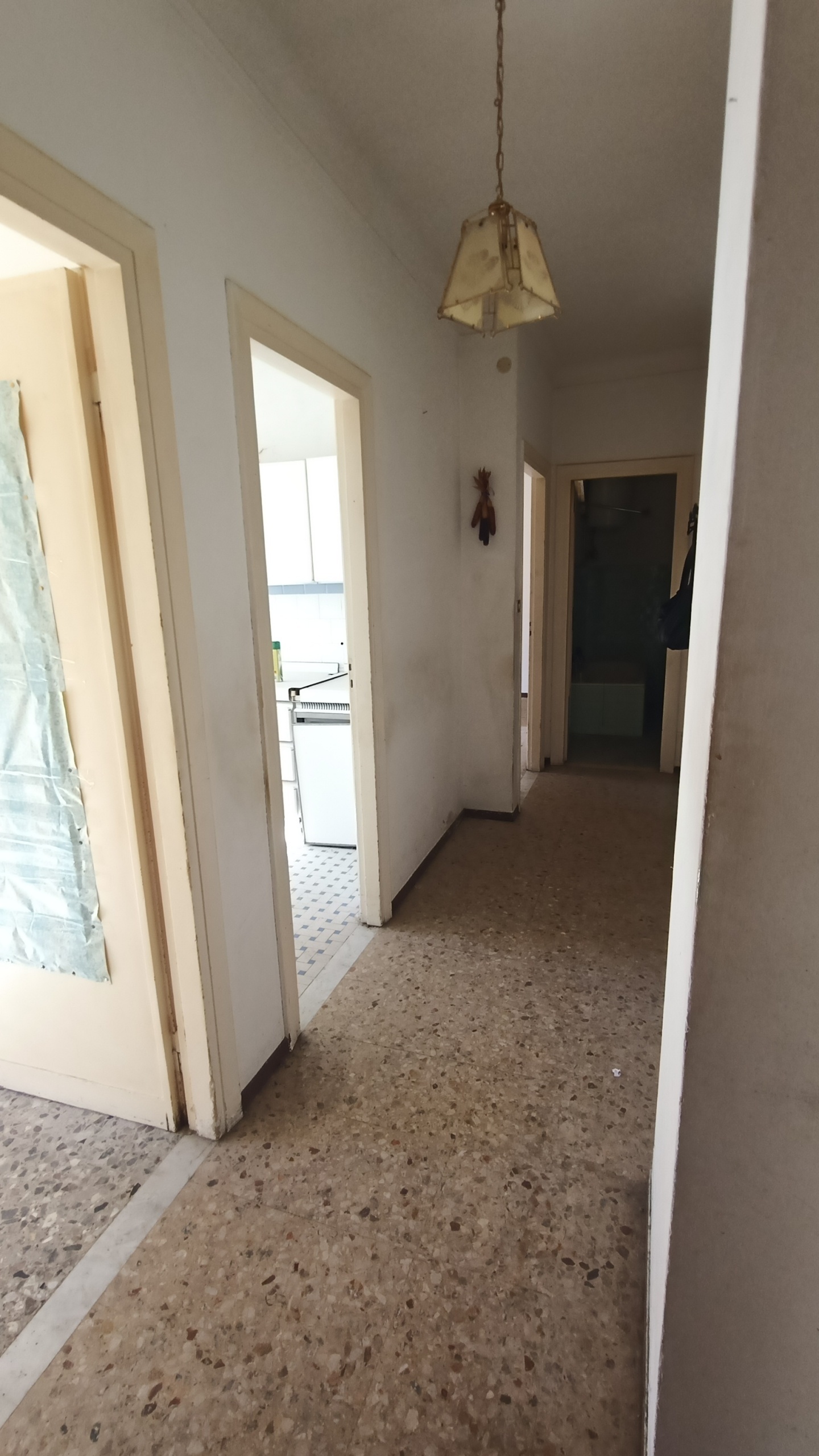 Immagine 2 di Bilocale in vendita  a San Remo