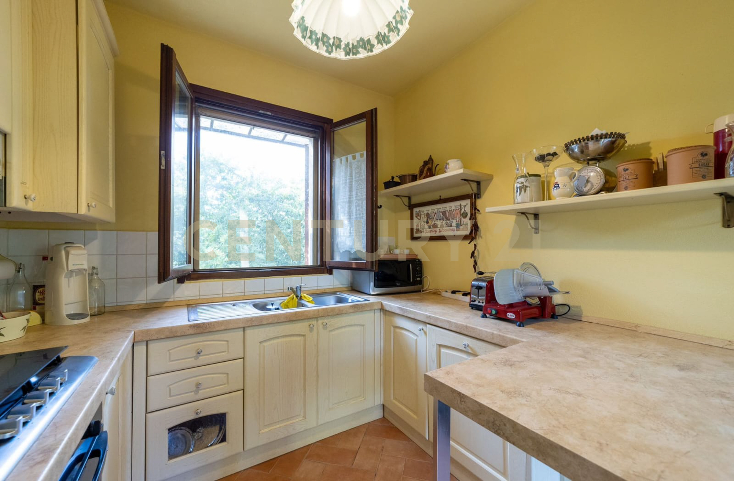 Immagine 10 di Villa in vendita  in localtà poderi di montemerano snc a Manciano