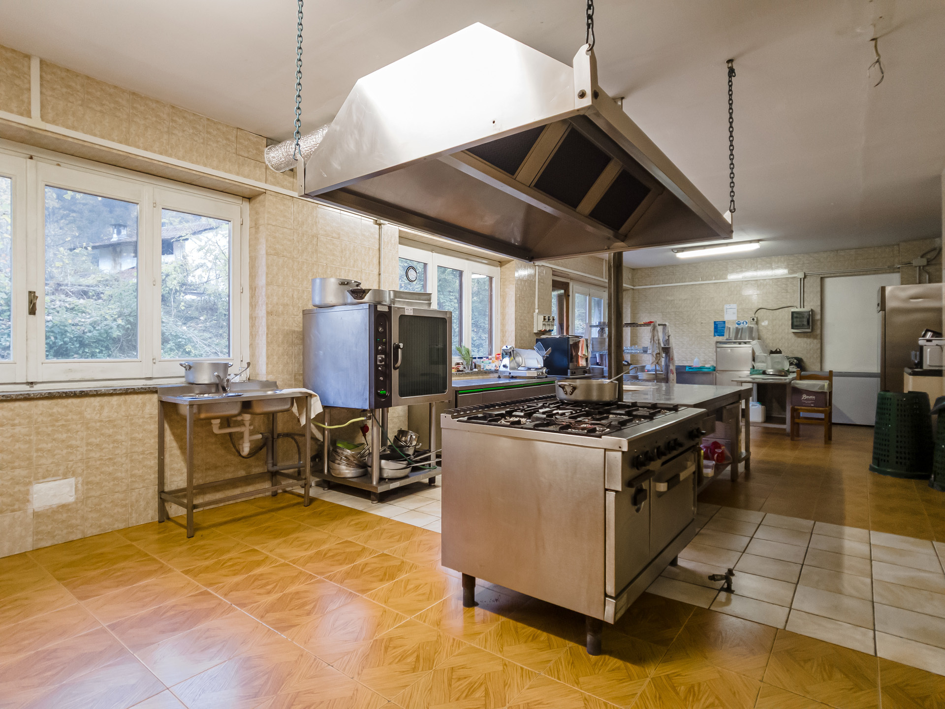 Immagine 22 di Bar / Ristorante in vendita  in Via Losa a Pessinetto