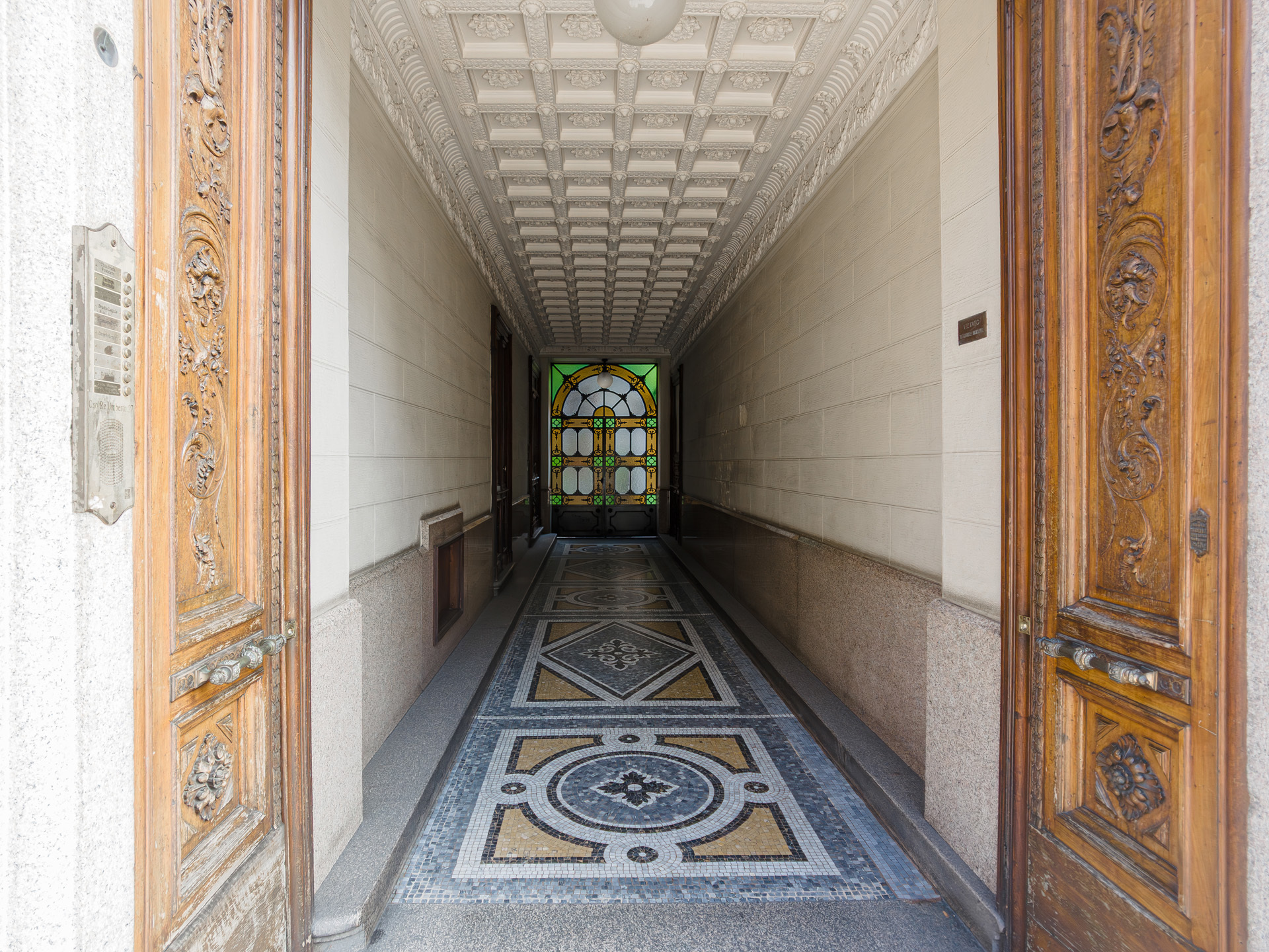 Immagine 32 di Pentalocale in vendita  in Corso Re Umberto a Torino