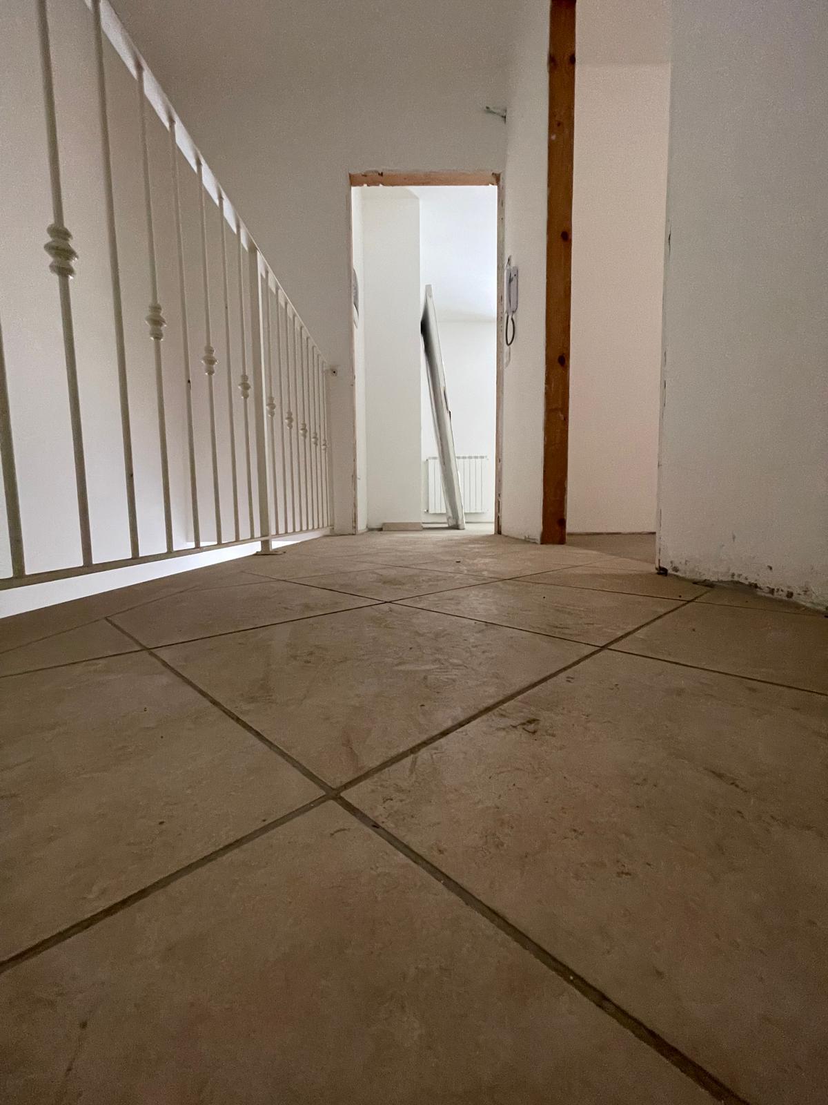 Immagine 53 di Villa in vendita  a Camaiore