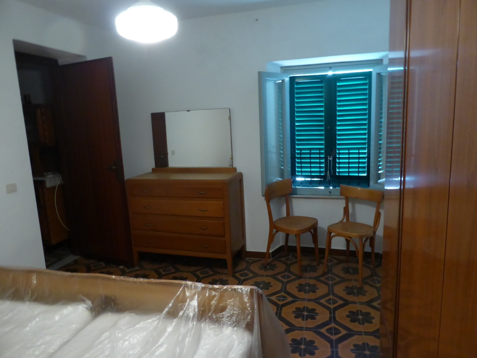 Immagine 11 di Porzione di casa in vendita  a Seravezza