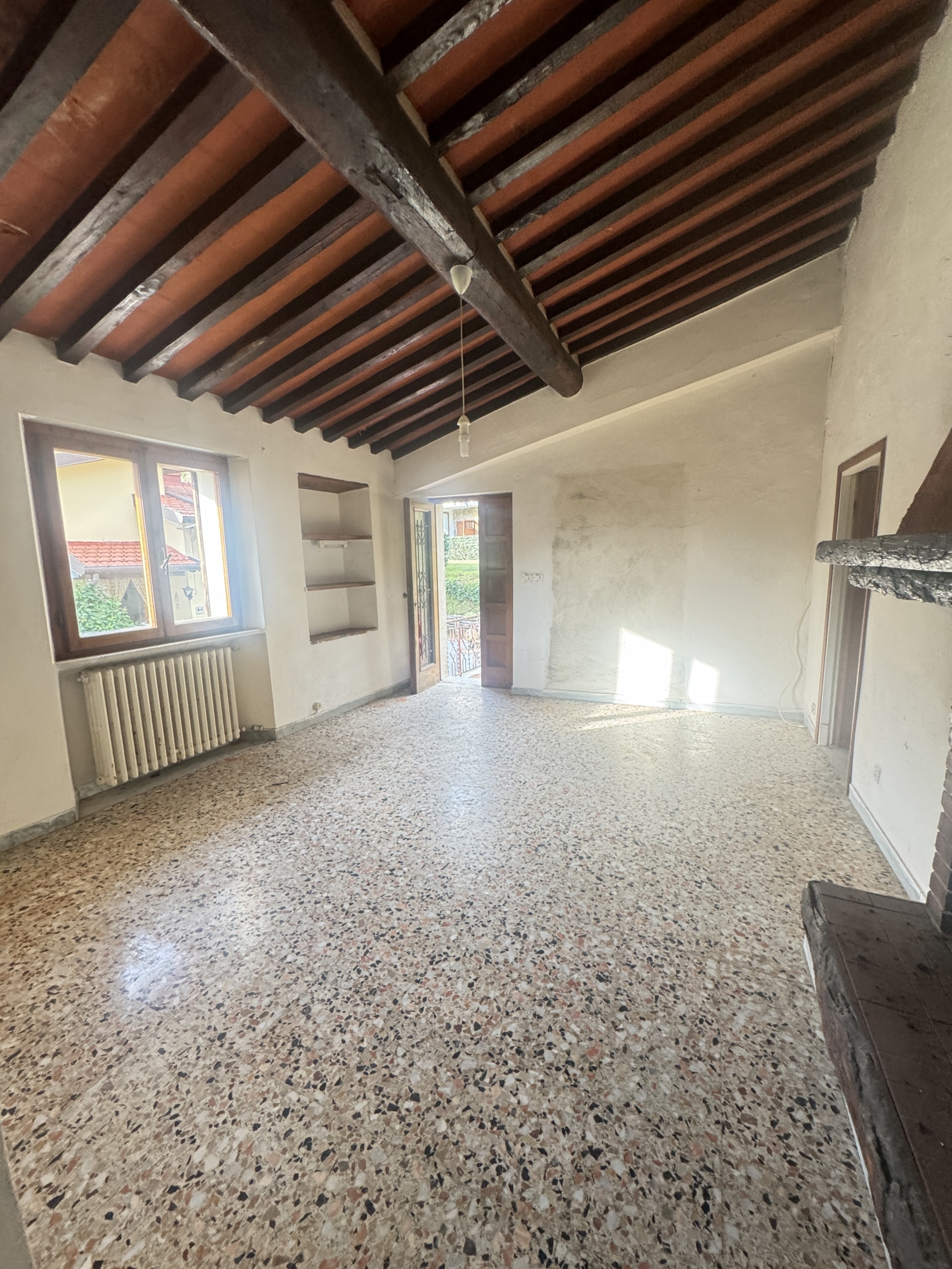 Immagine 20 di Porzione di casa in vendita  a Seravezza