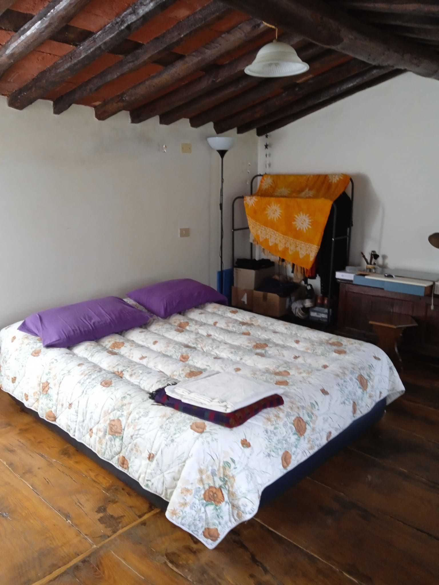 Immagine 62 di Porzione di casa in vendita  a Seravezza