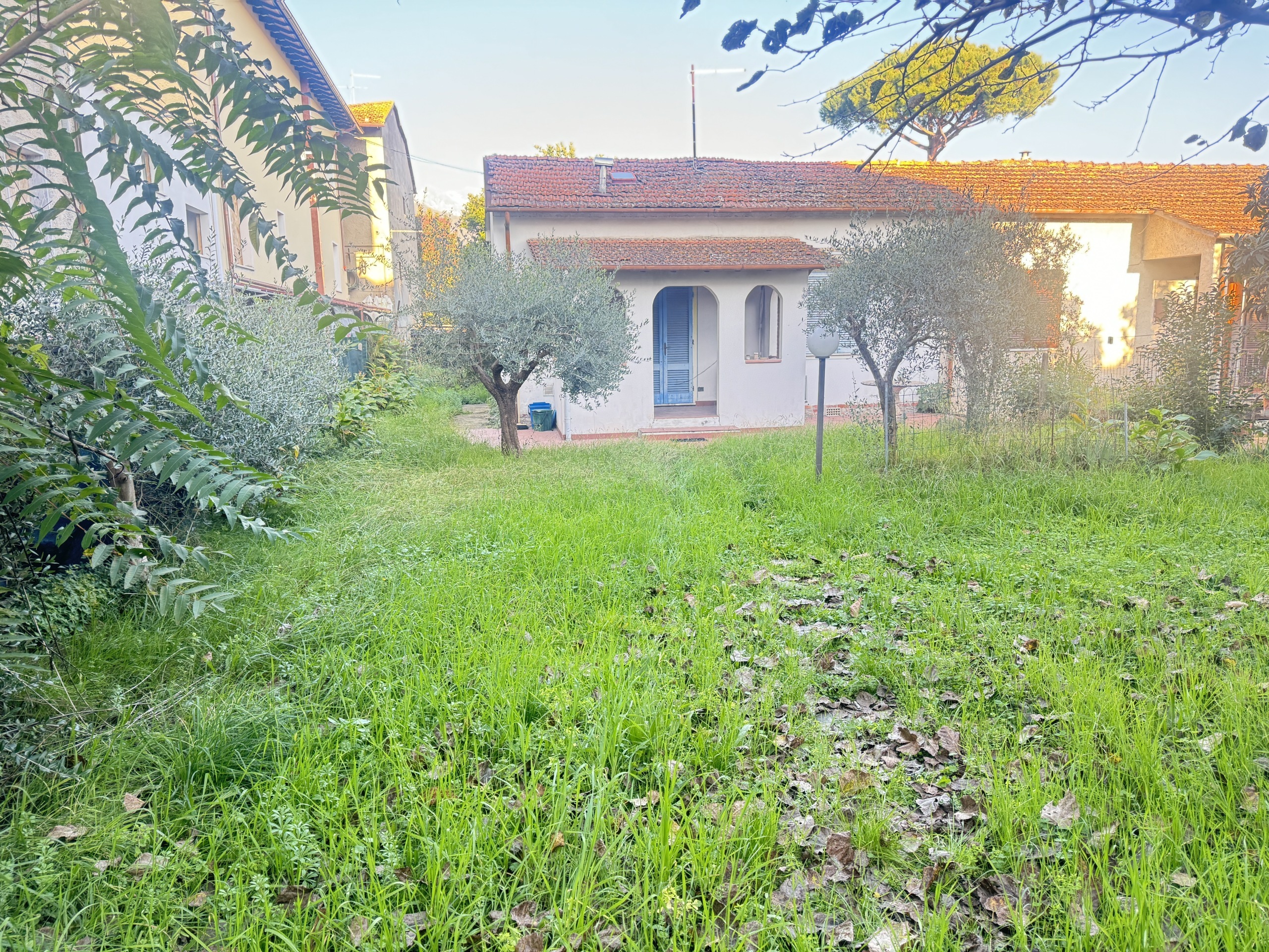 Immagine 20 di Porzione di casa in vendita  a Forte Dei Marmi