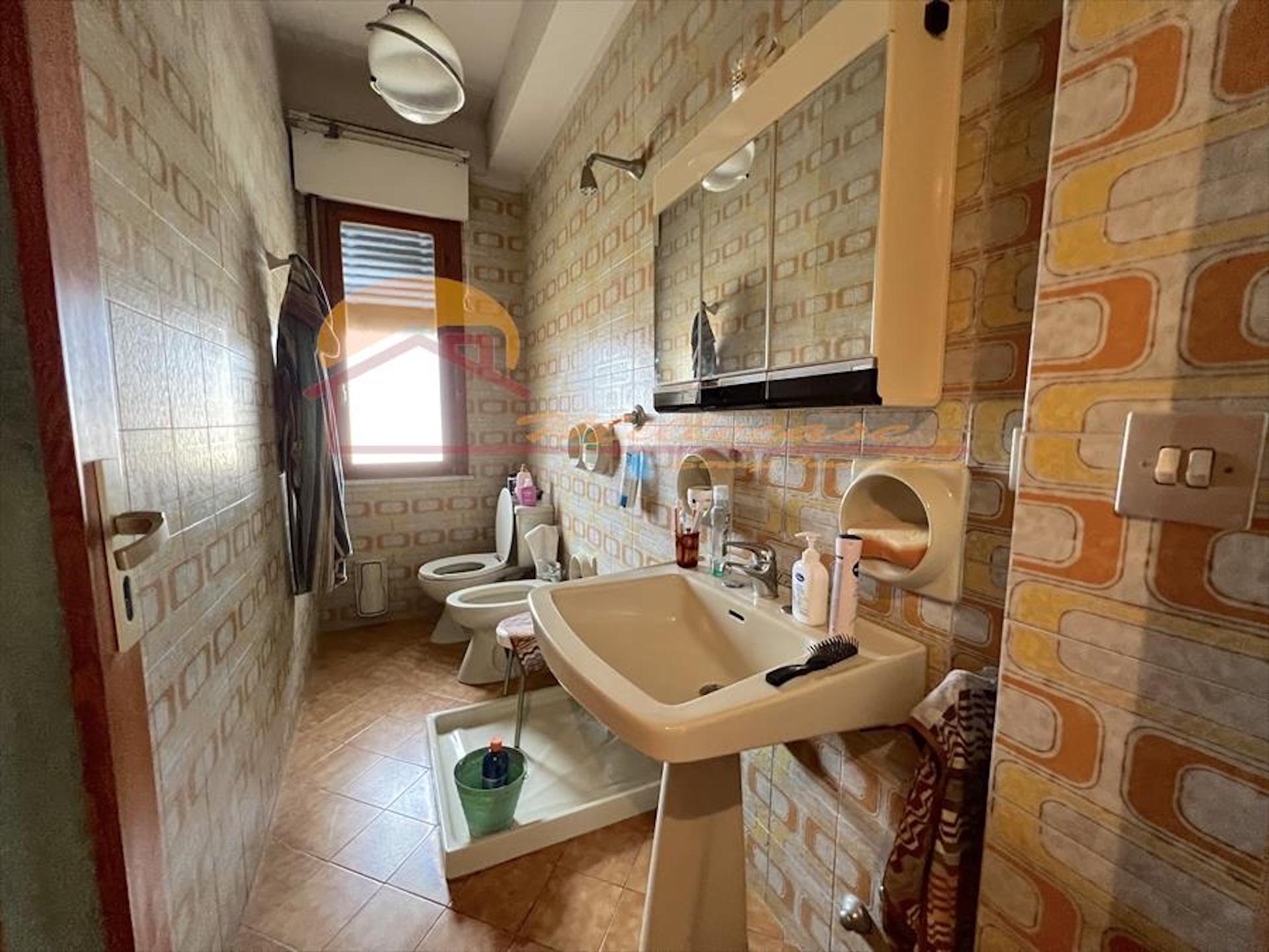 Immagine 14 di Casa indipendente in vendita  in Via Siracusa a Siracusa