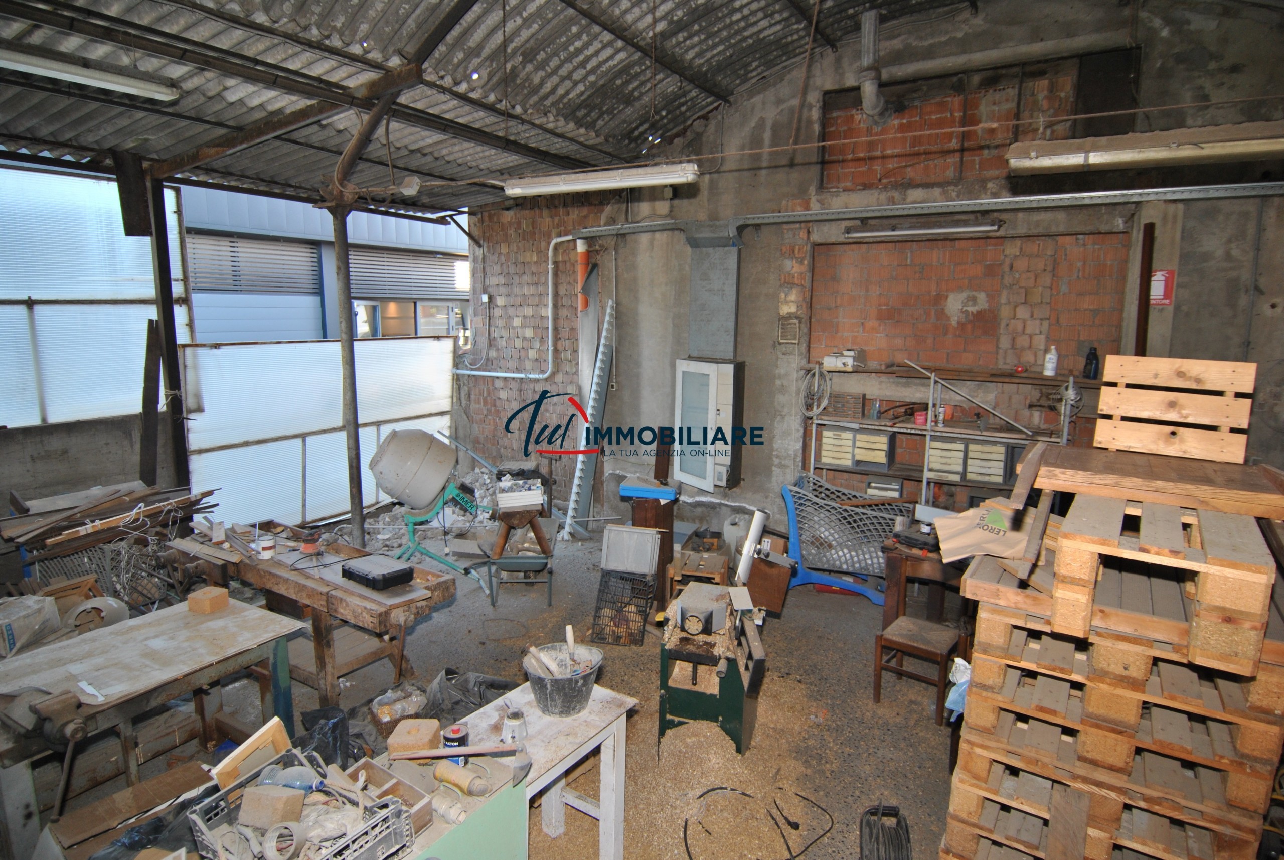 Immagine 50 di Casa bifamiliare in vendita  in Via F. Rontini 10 a Livorno