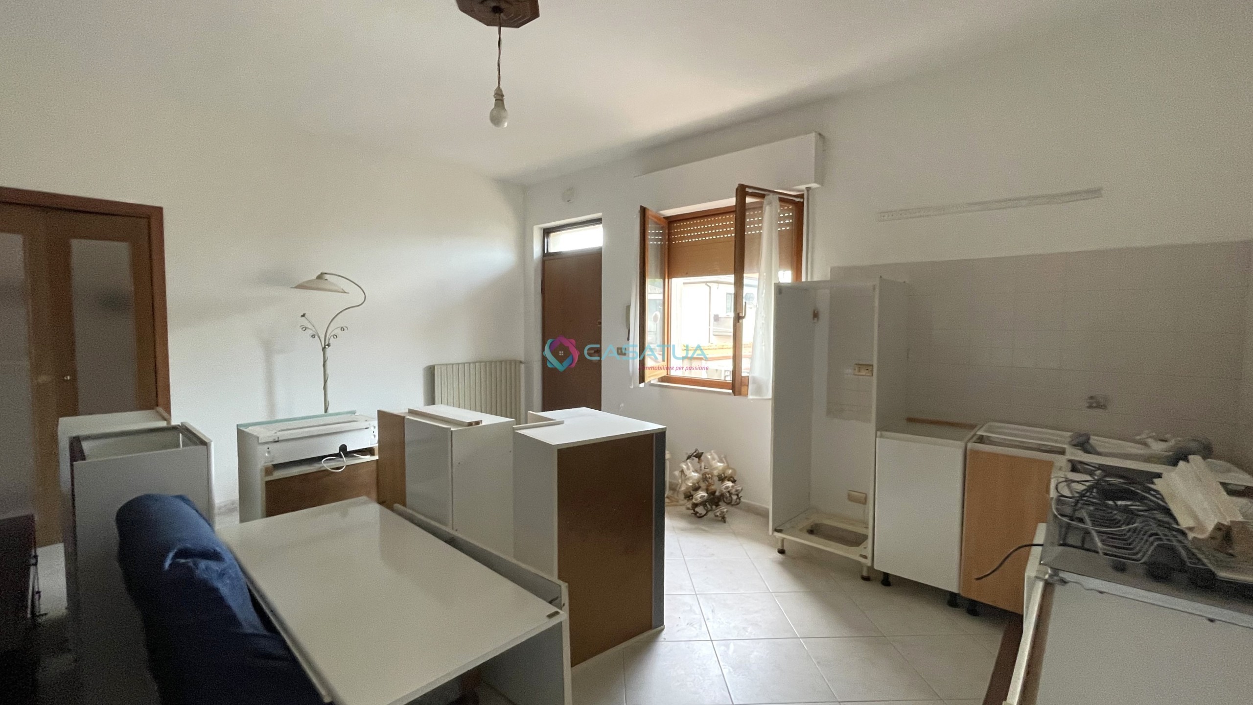 Immagine 6 di Trilocale in vendita  a Pineto