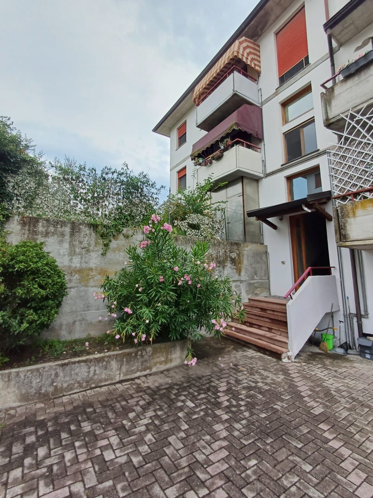 Immagine 2 di Trilocale in vendita  a Traversetolo