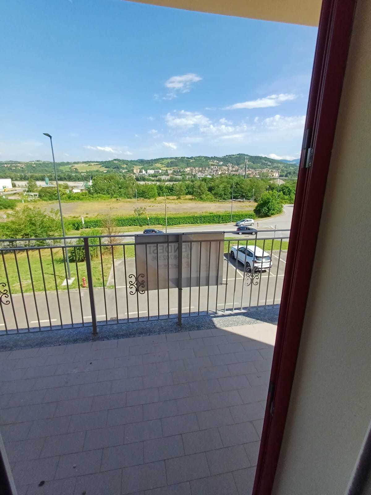 Immagine 23 di Trilocale in vendita  a Medesano