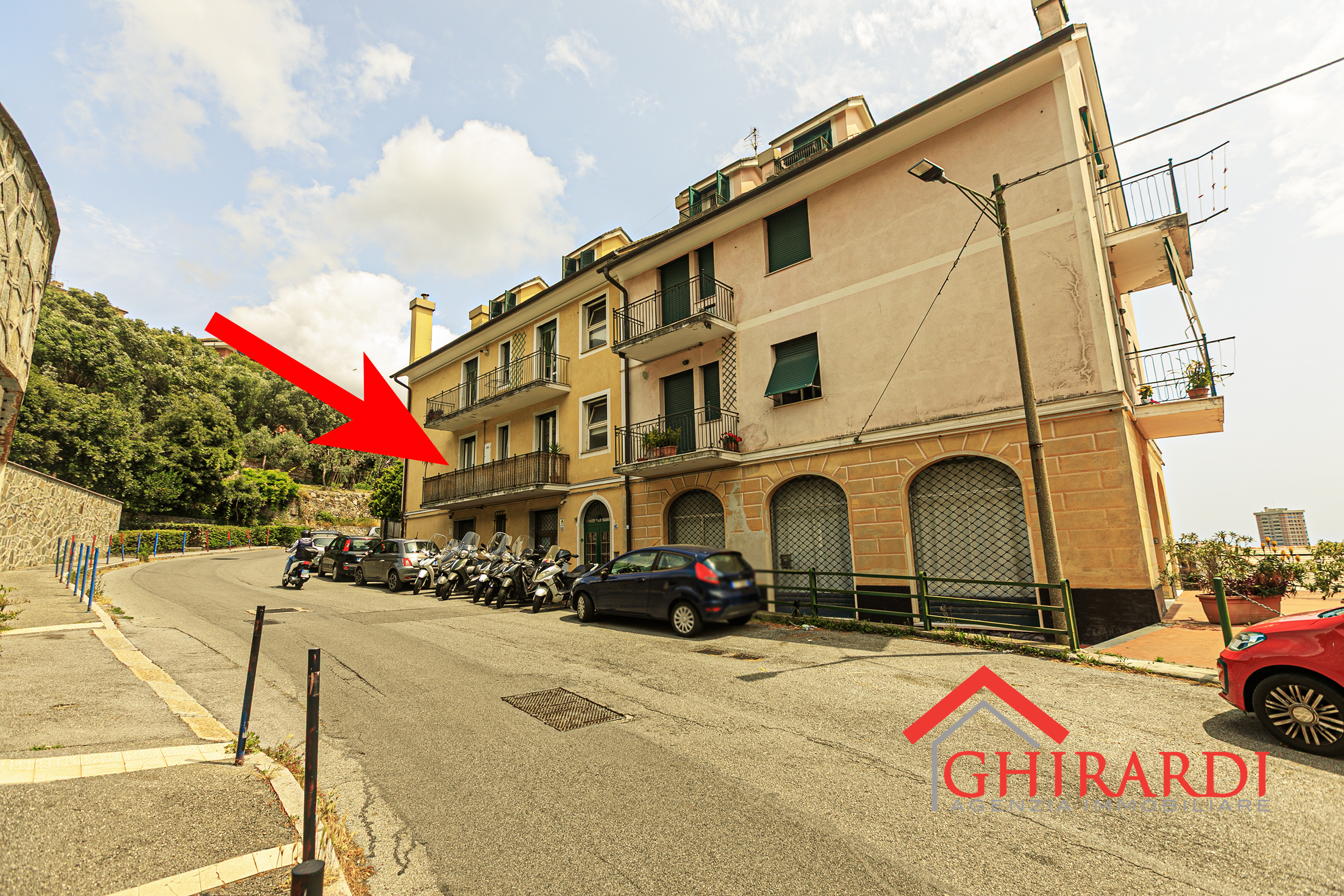 Immagine 32 di Bilocale in affitto  in VIA GIULIO TANINI 47F a Genova