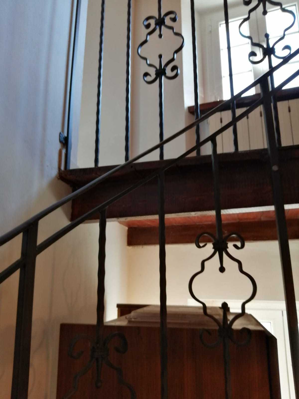 Immagine 41 di Porzione di casa in vendita  a Seravezza