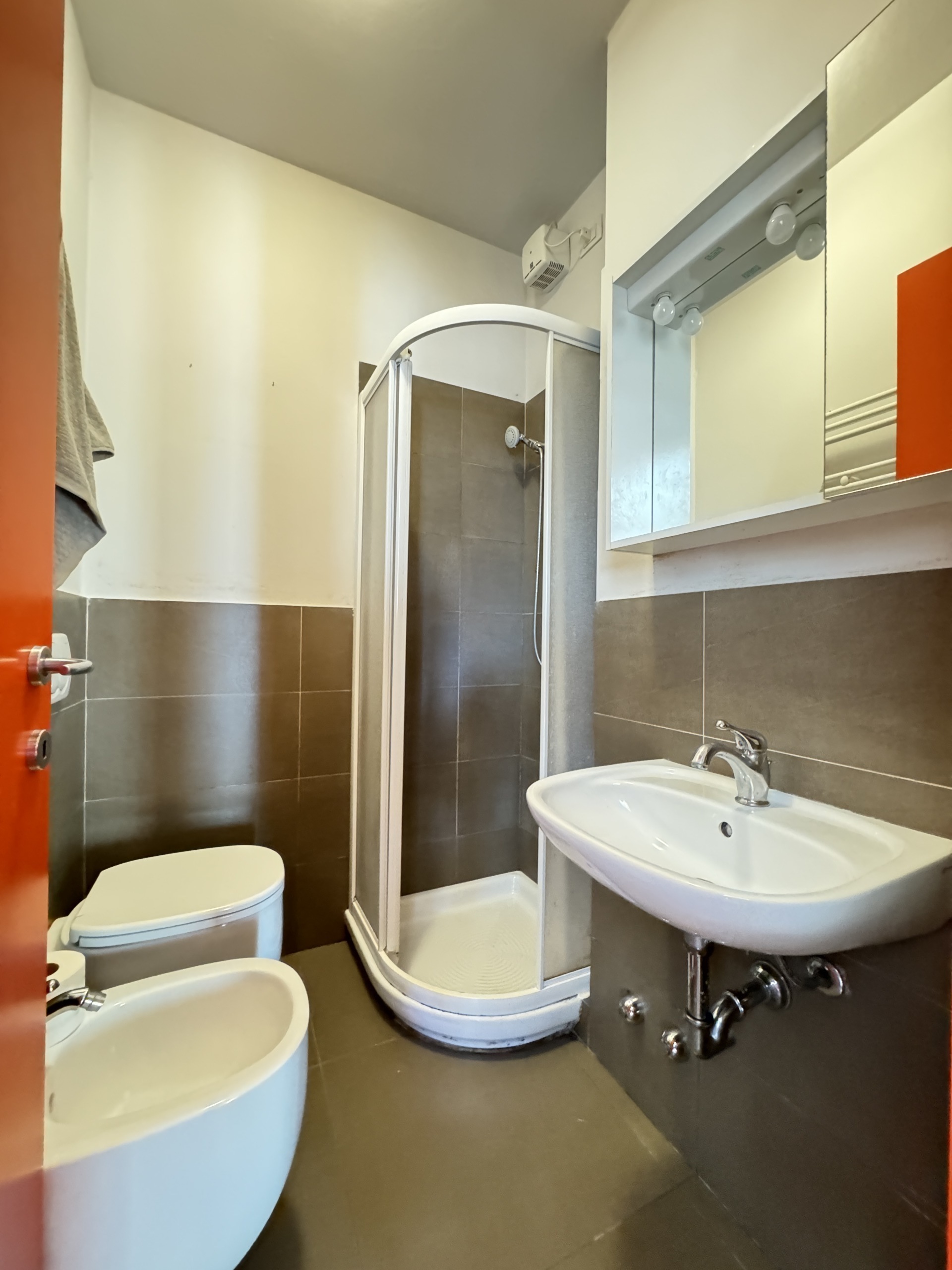 Immagine 15 di Quadrilocale in affitto  a Camaiore