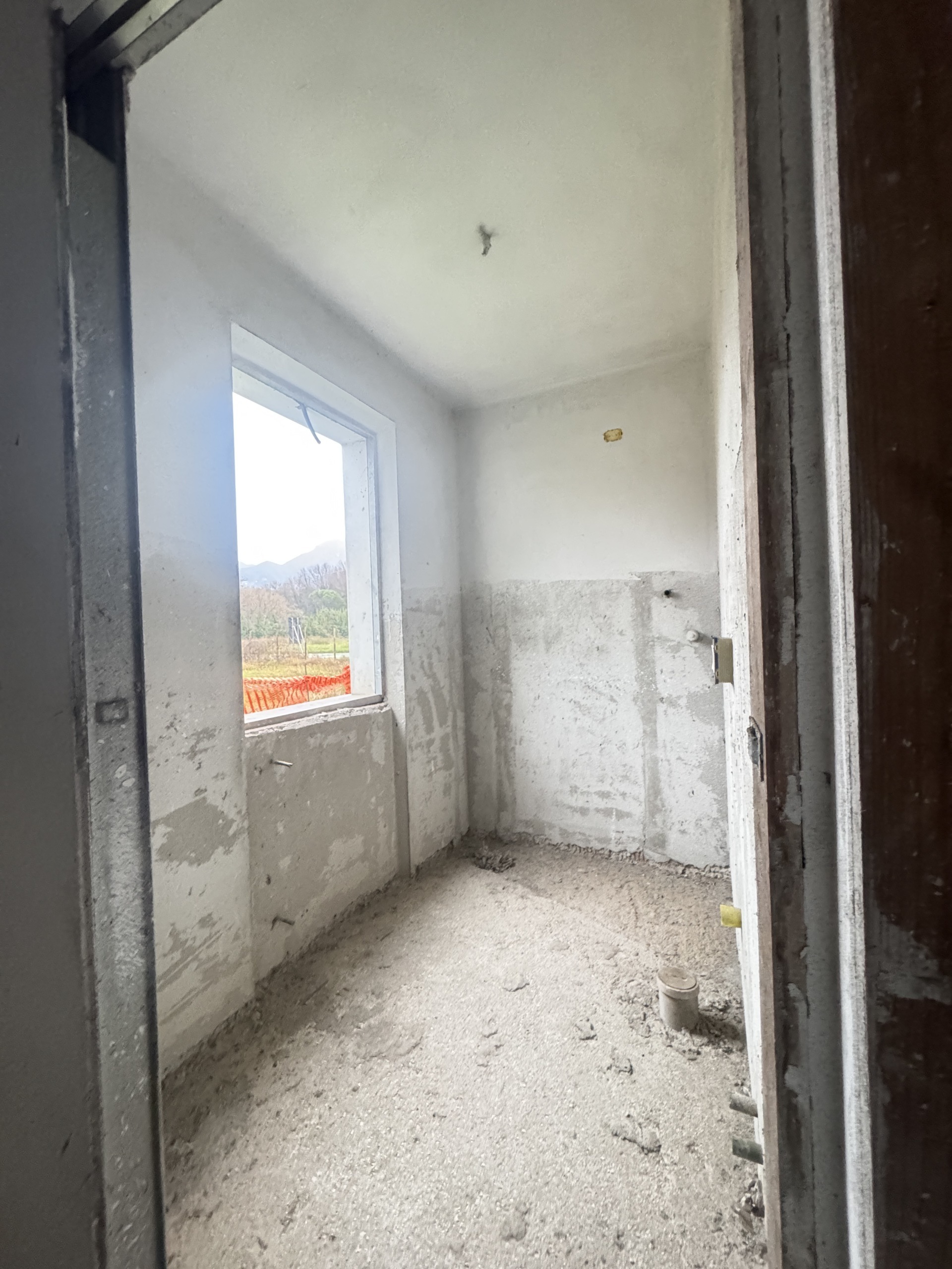 Immagine 10 di Porzione di casa in vendita  a Camaiore