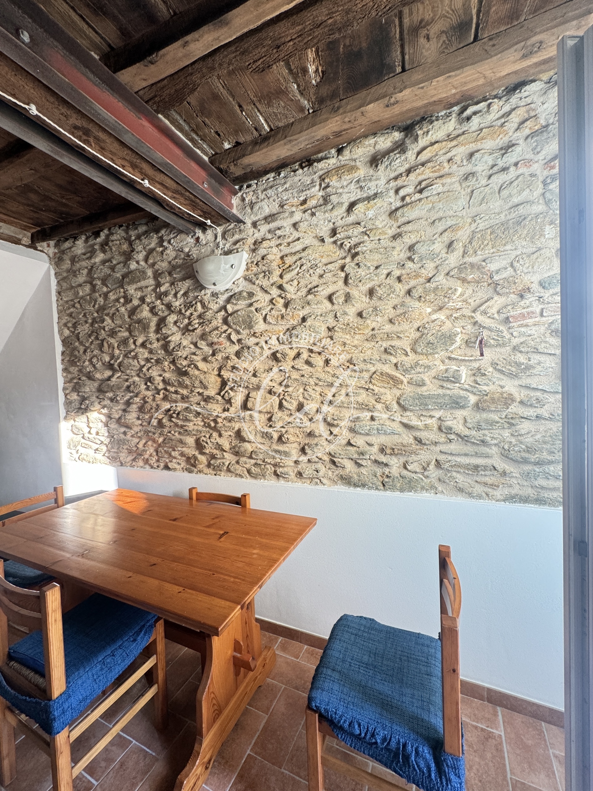 Immagine 8 di Porzione di casa in vendita  a Pietrasanta