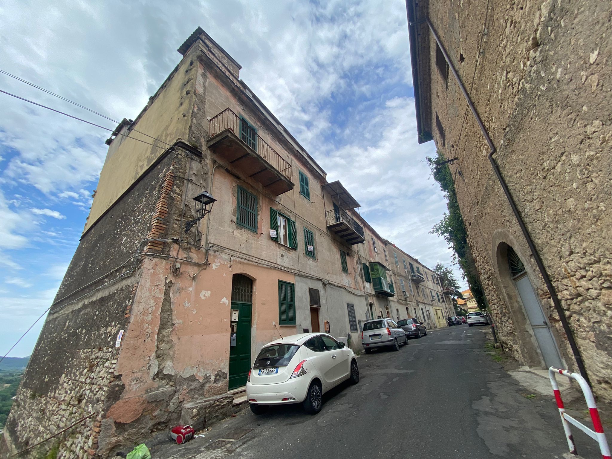 Immagine 1 di Trilocale in vendita  in Via Trieste 56 a Palombara Sabina