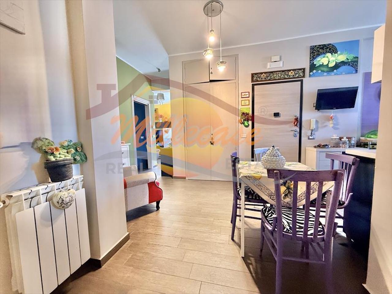 Immagine 5 di Attico in vendita  in VIA PIETRO NOVELLI a Siracusa