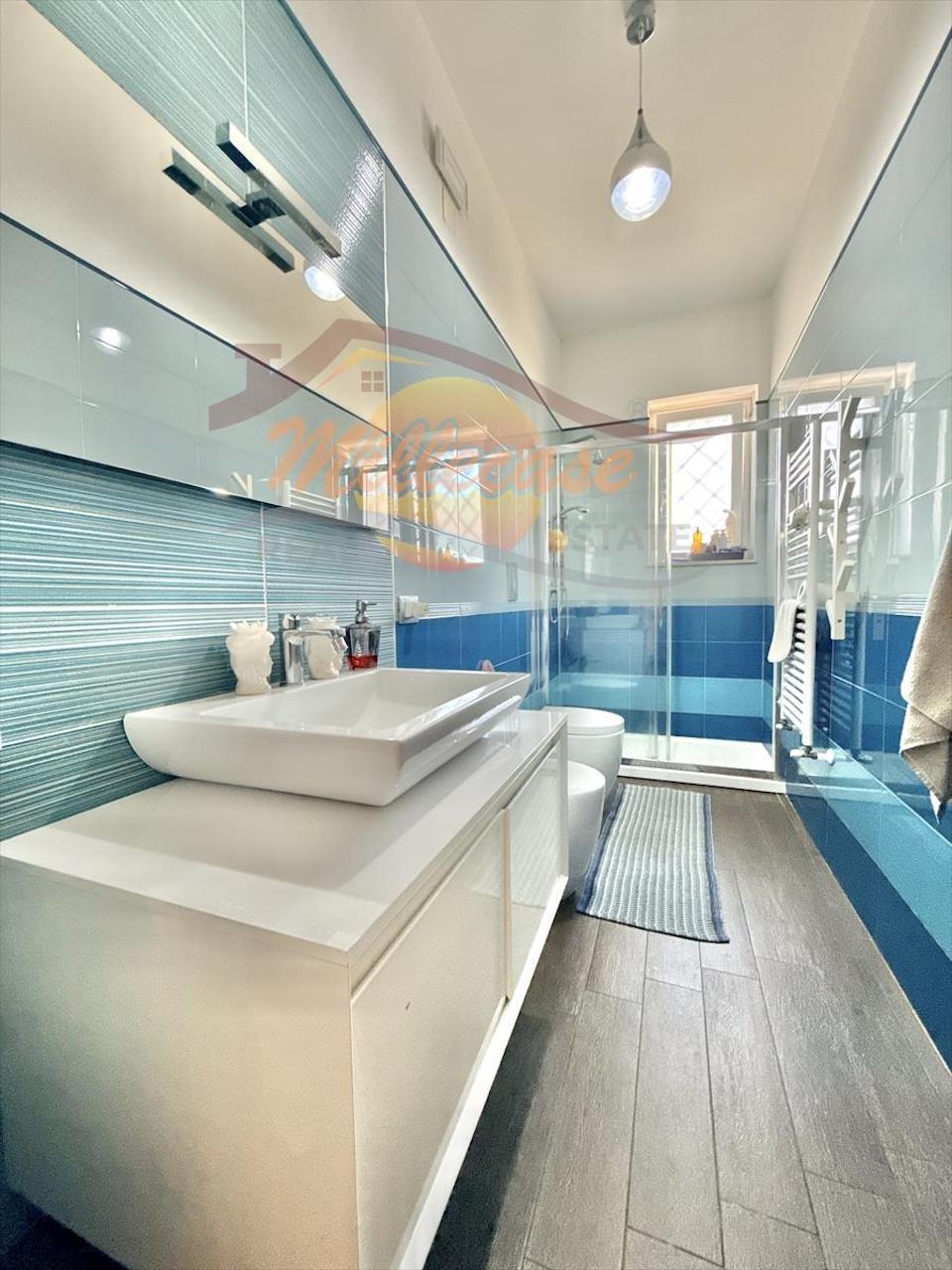 Immagine 7 di Attico in vendita  in VIA PIETRO NOVELLI a Siracusa