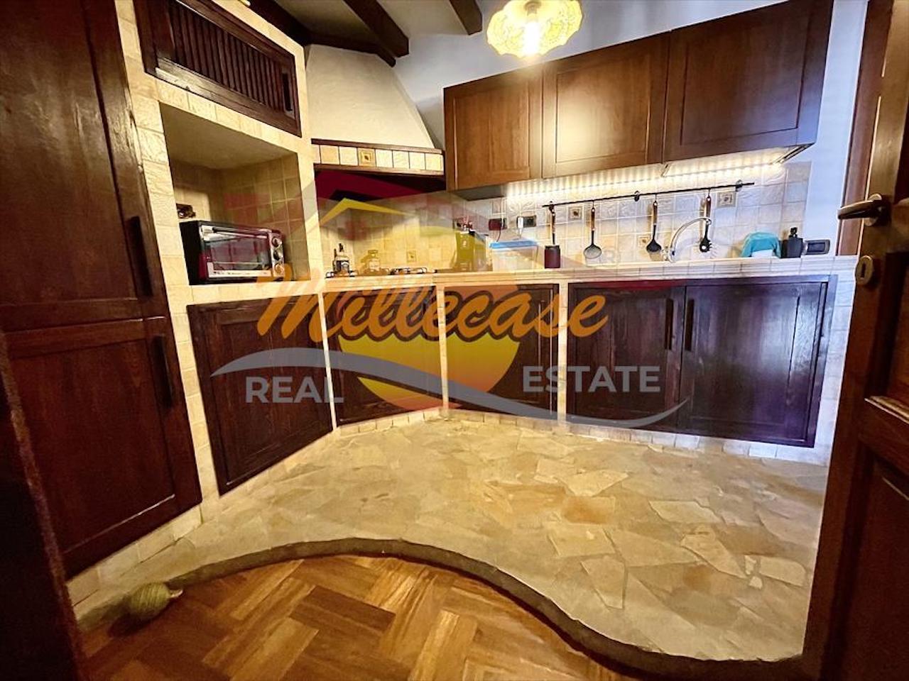 Immagine 10 di Trilocale in vendita  in Viale Zecchino a Siracusa