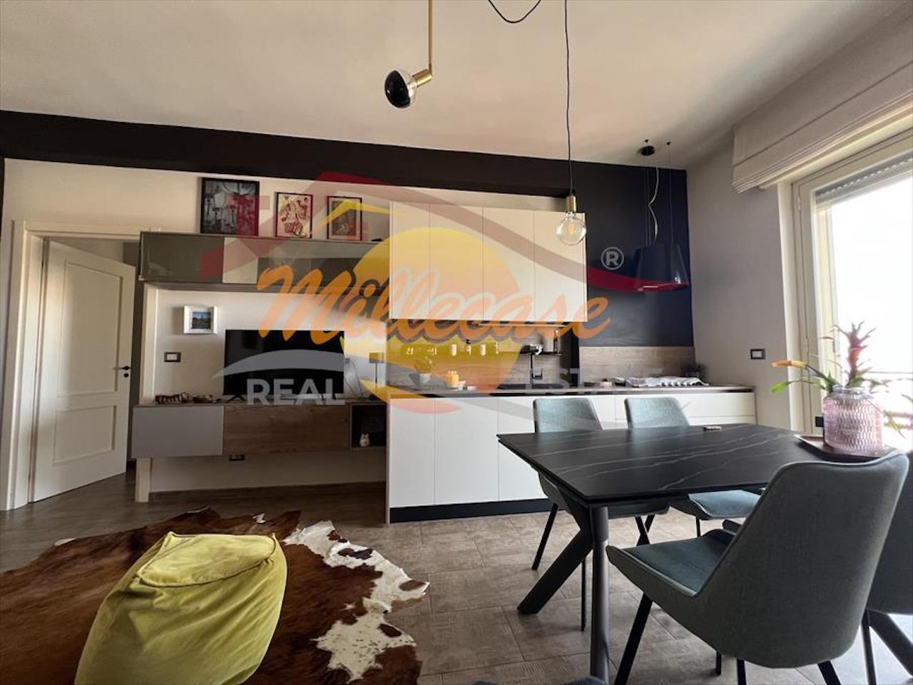 Immagine 16 di Trilocale in vendita  in VIA ISONZO a Siracusa