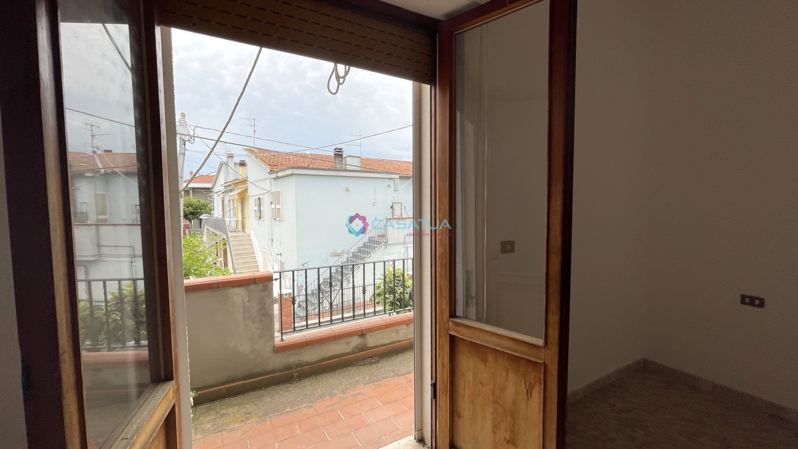 Immagine 13 di Trilocale in vendita  a Pineto