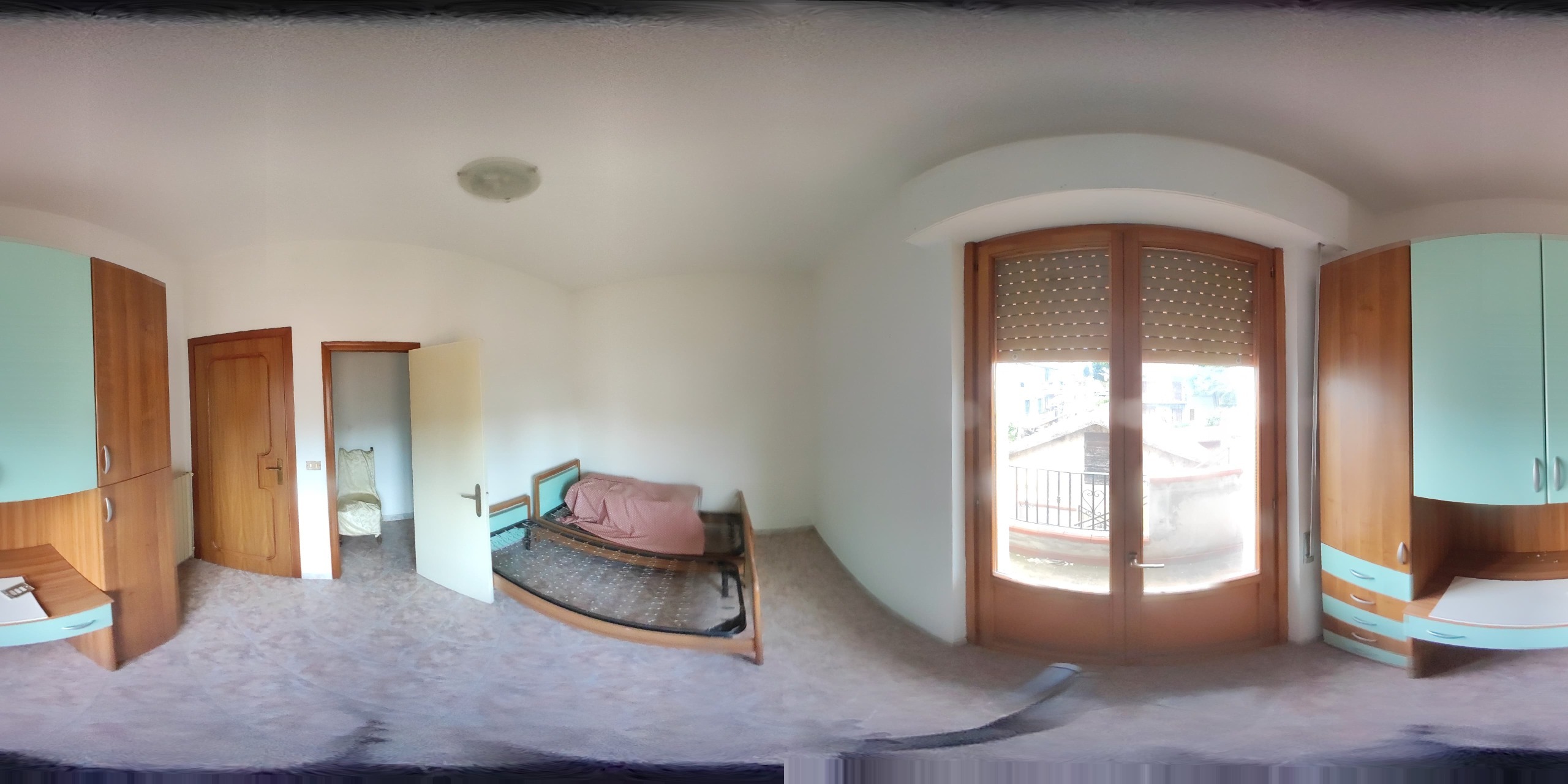 Immagine 34 di Trilocale in vendita  a Pineto